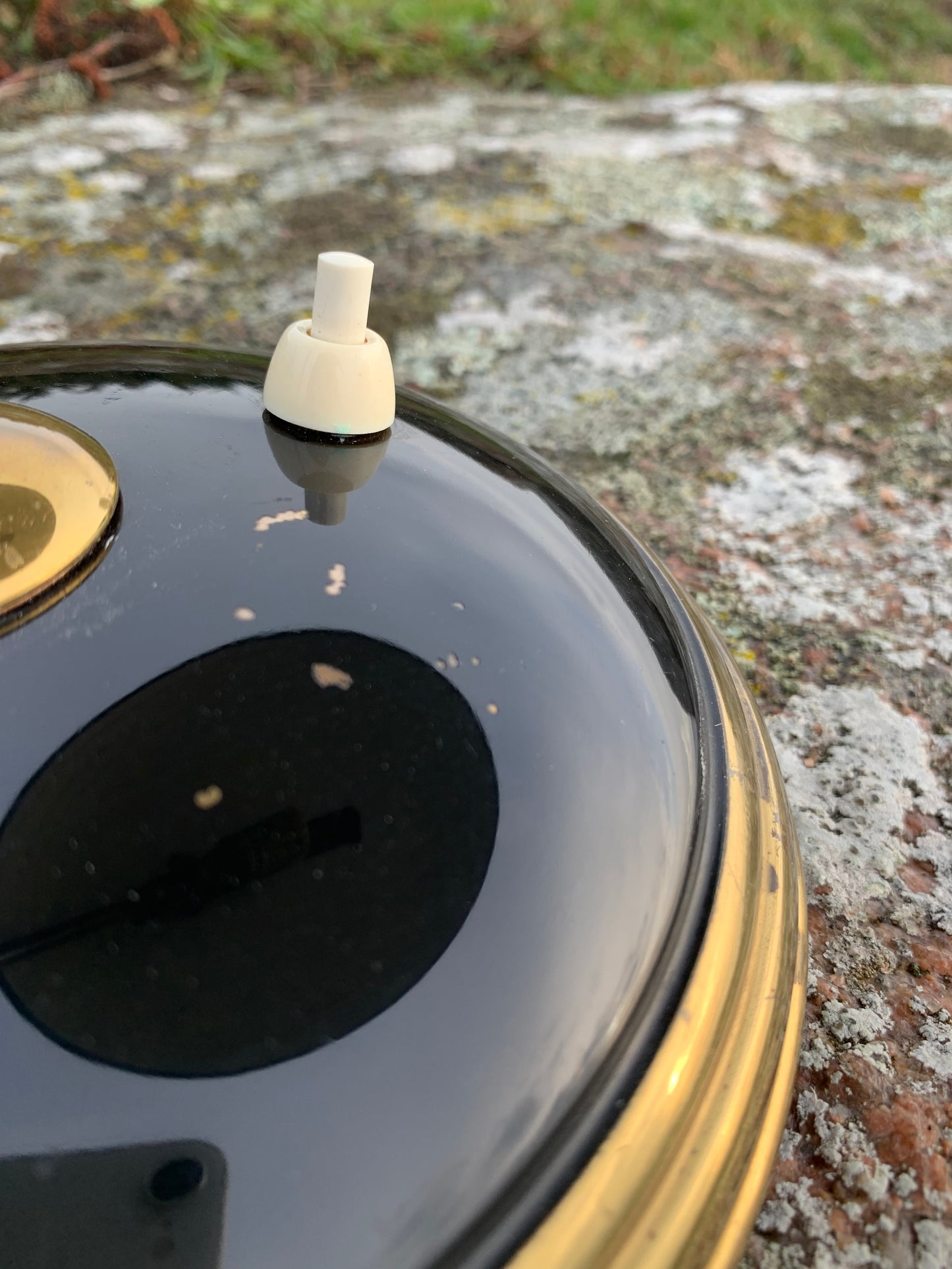 Helo - Svart och mässing