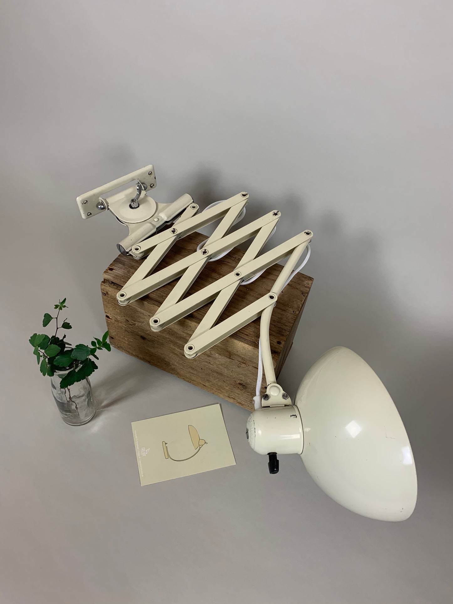 Kaiser Idell 6614 saxlampa - Den stora versionen