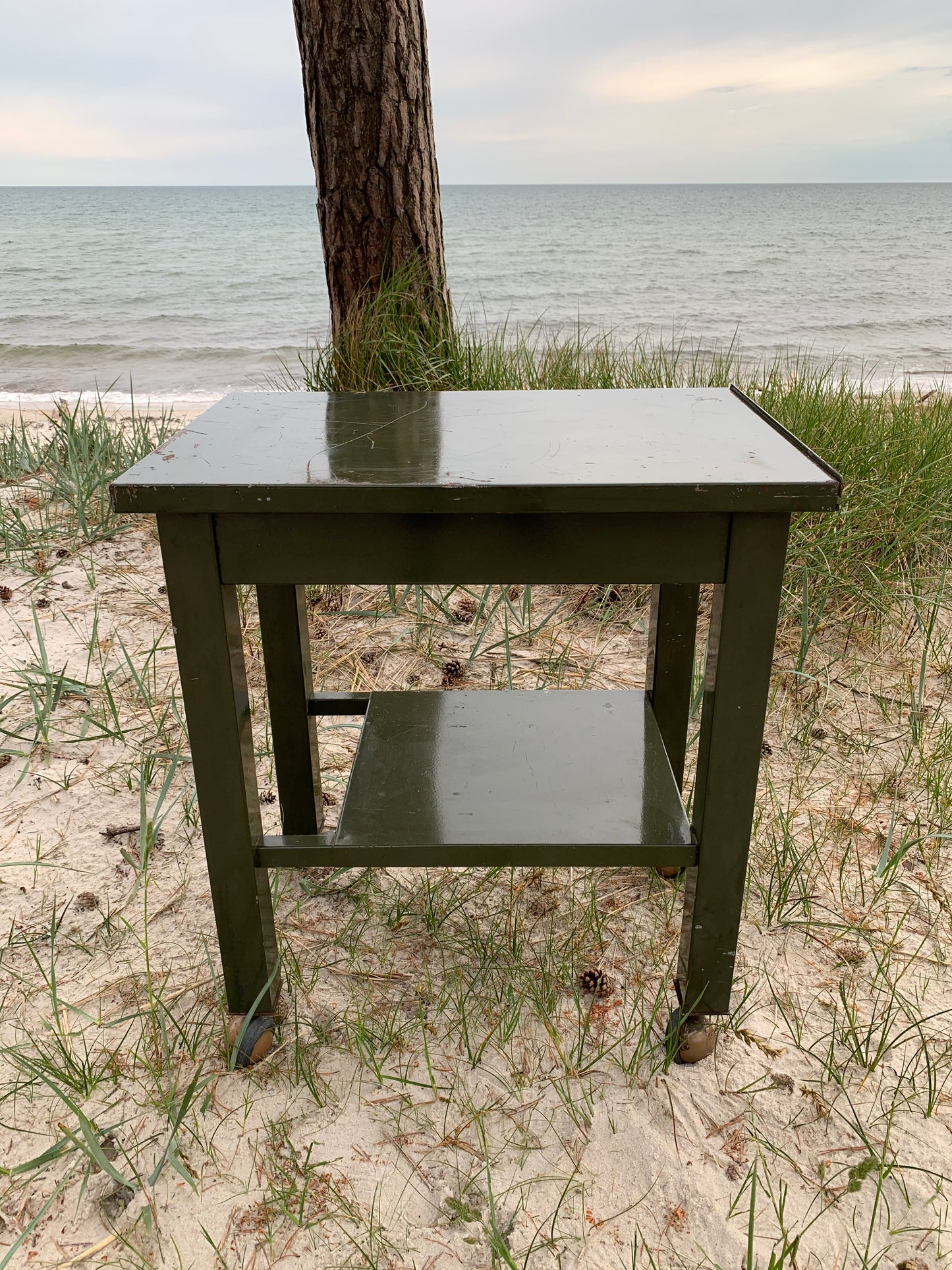 Rullbord i metall - Grön