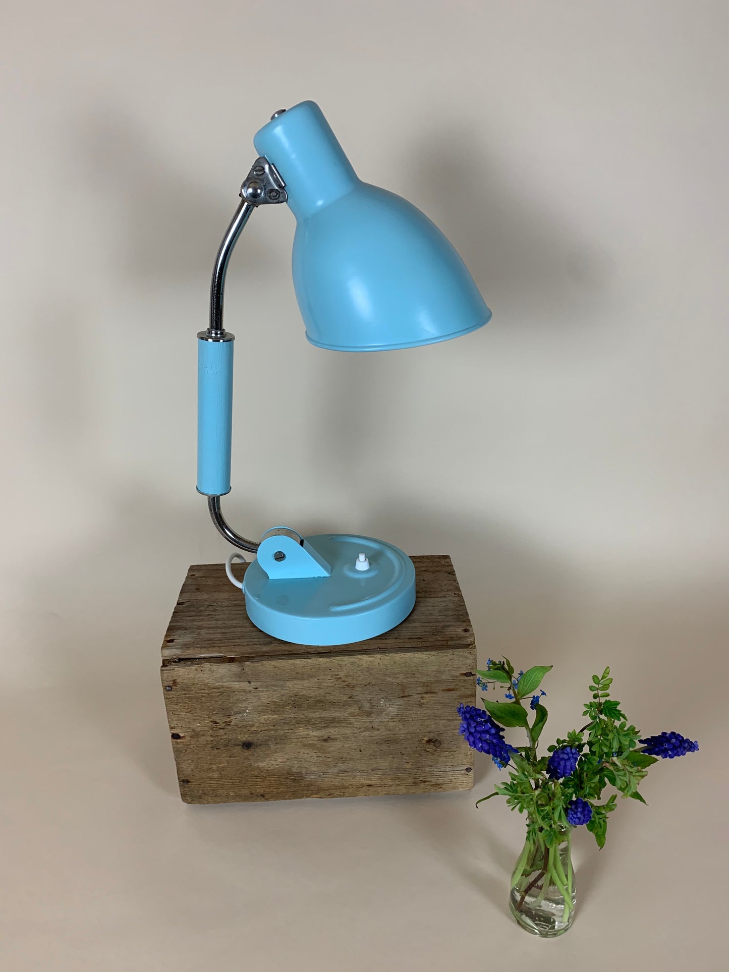 Vintage lampa designad av Christian Dell för Koranda