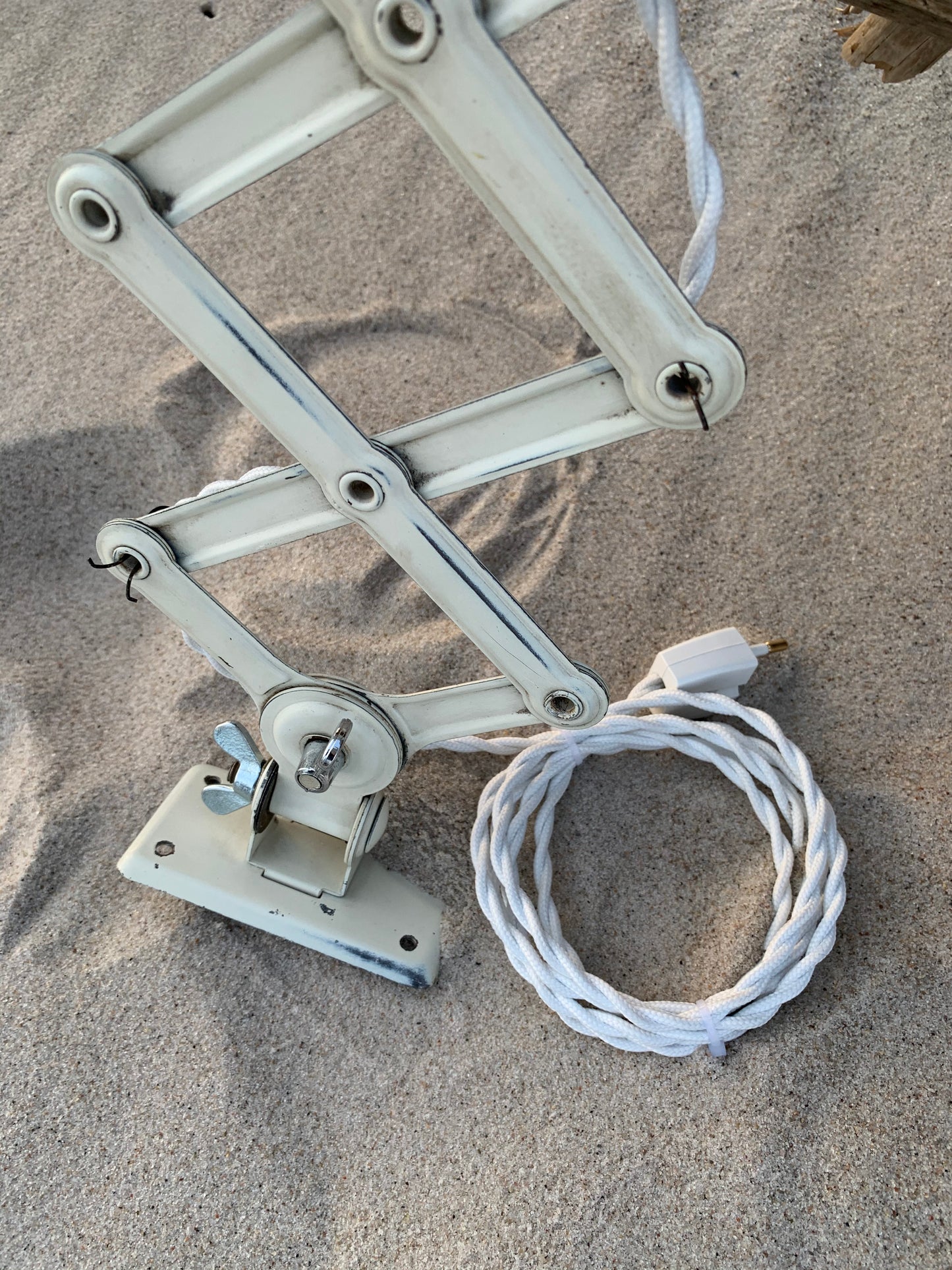 Kaiser Idell 6718 saxlampa - Vit