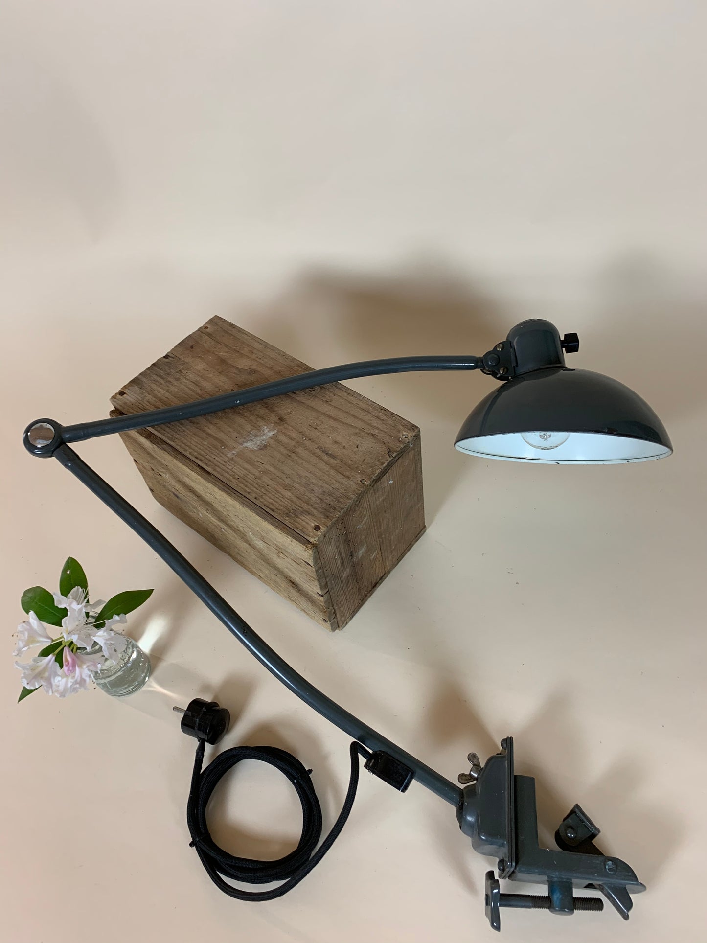Kaiser Idell 6726 arkitektlampa