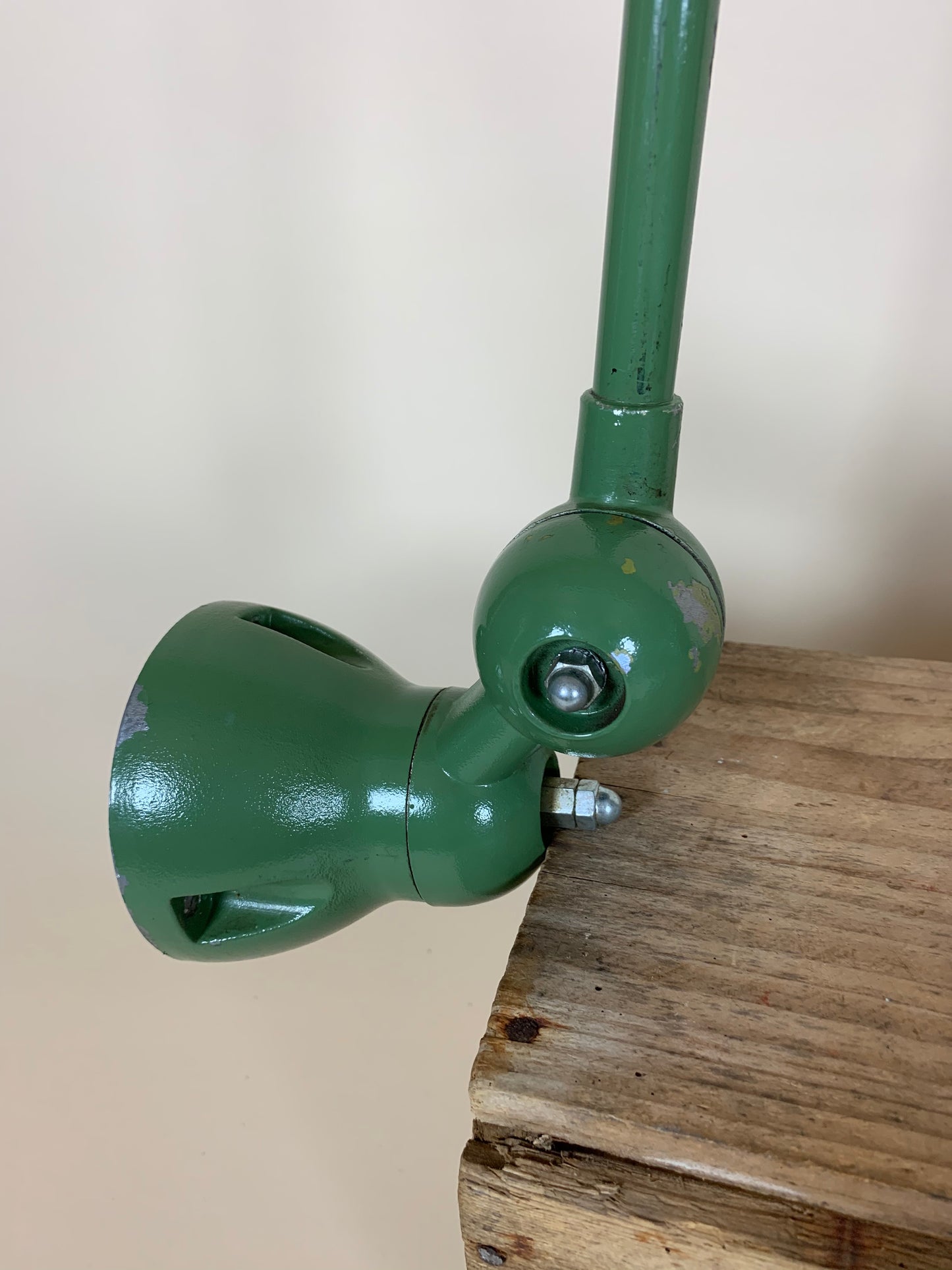 Jieldé vägglampa med 2 armar - Grön