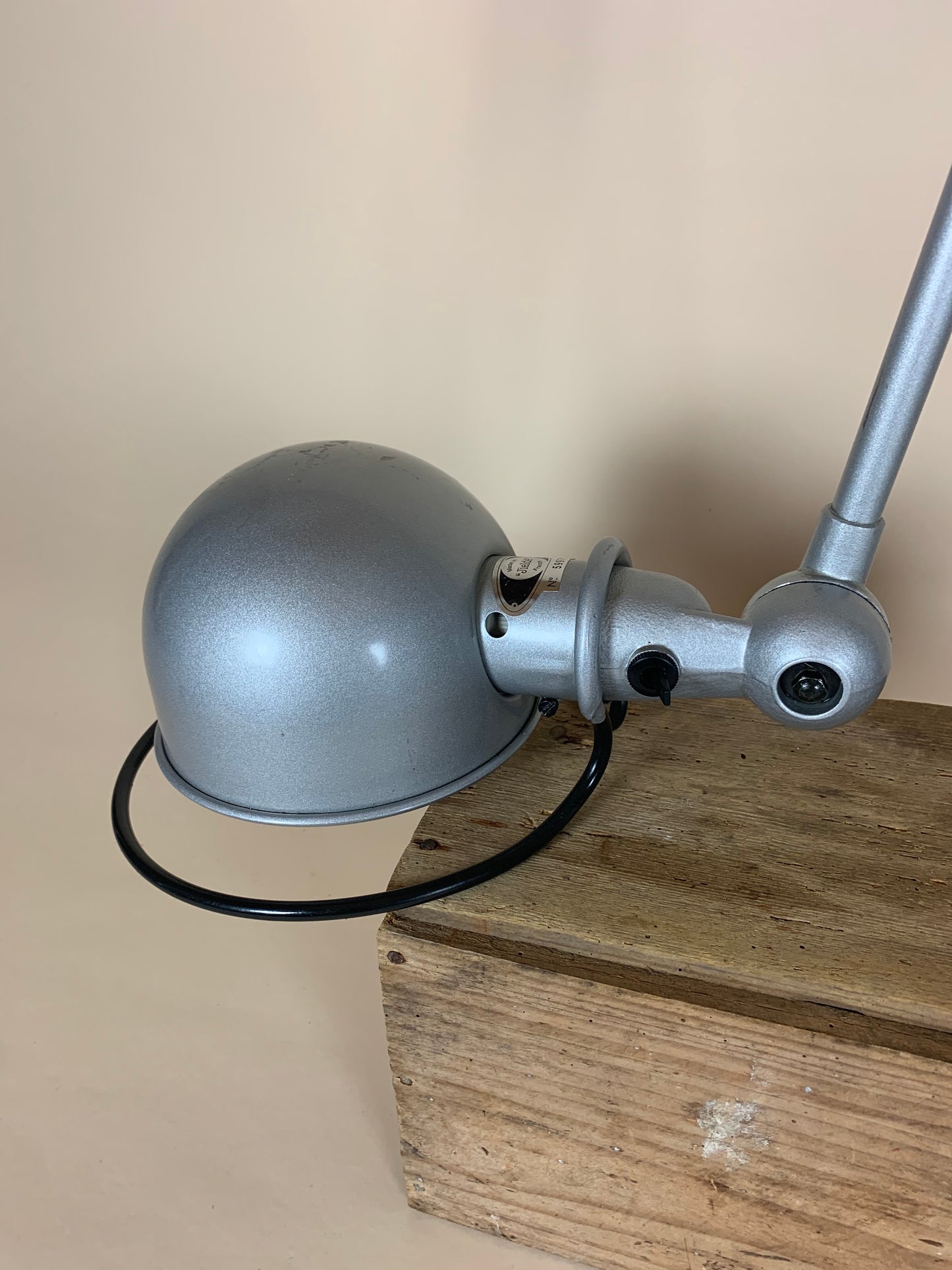 Jieldé vägglampa med två armar - Grå
