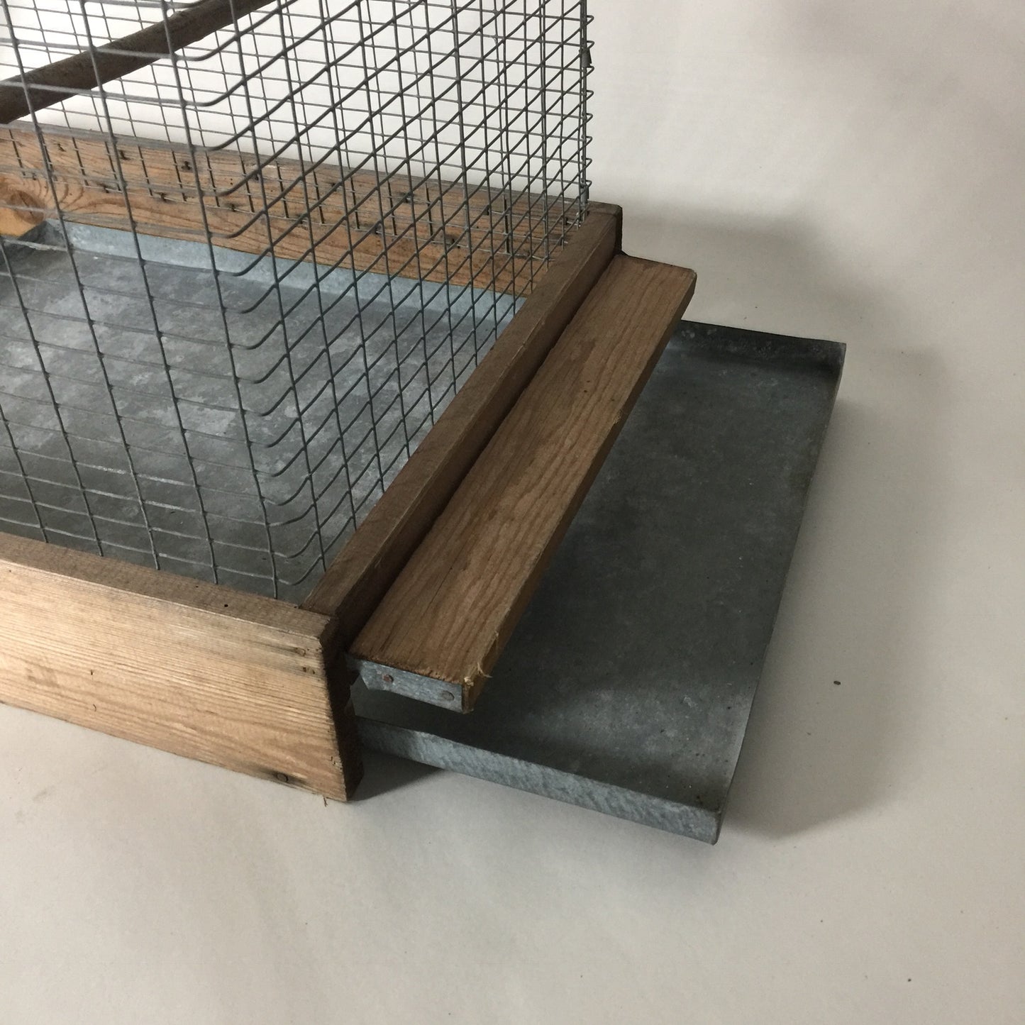 Fågelbur med fin patina