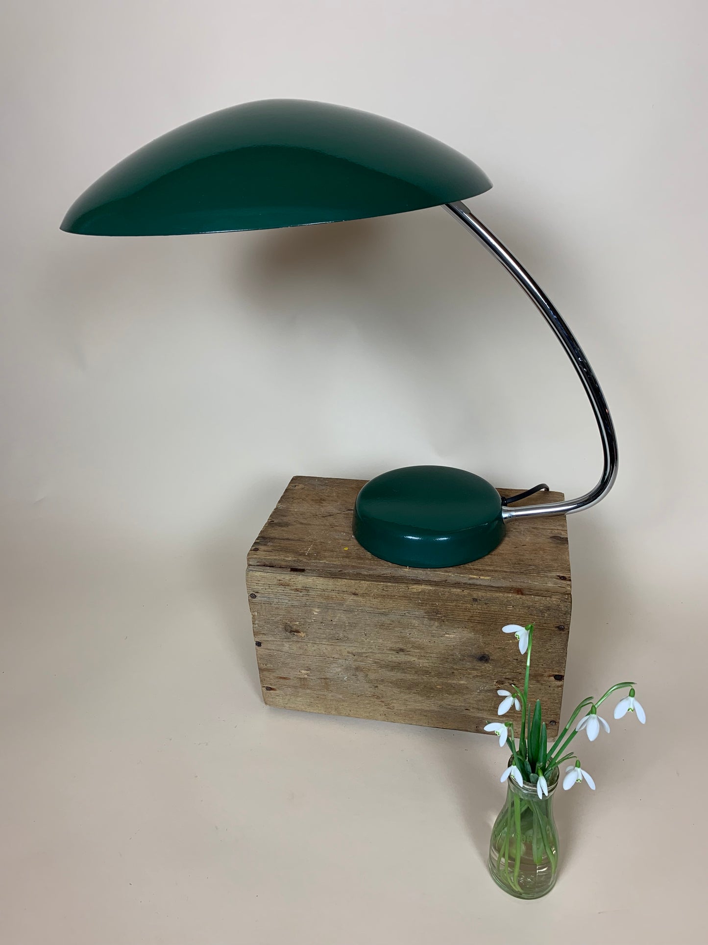 Vintage Cossack UFO Bordslampa från 1950-talet.