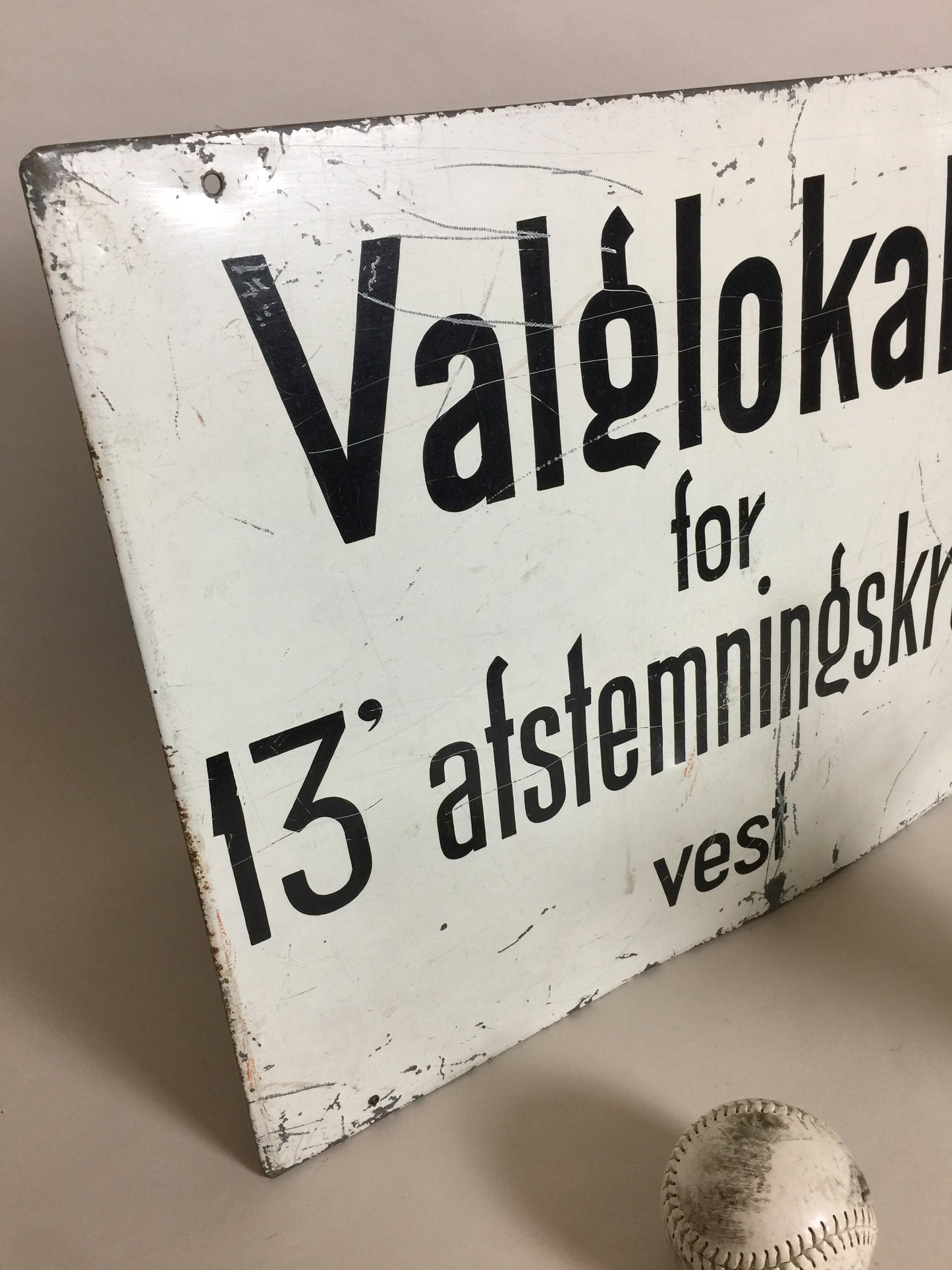 Valskylt 13 Väst