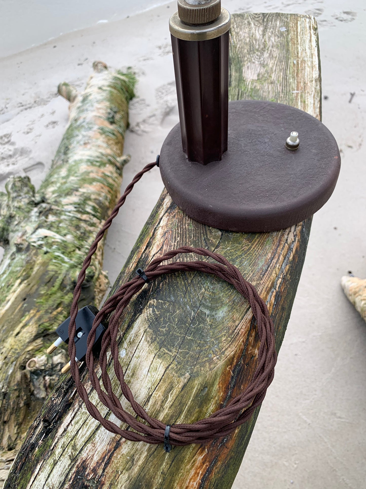 Molitor-lampa designad av Christian Dell