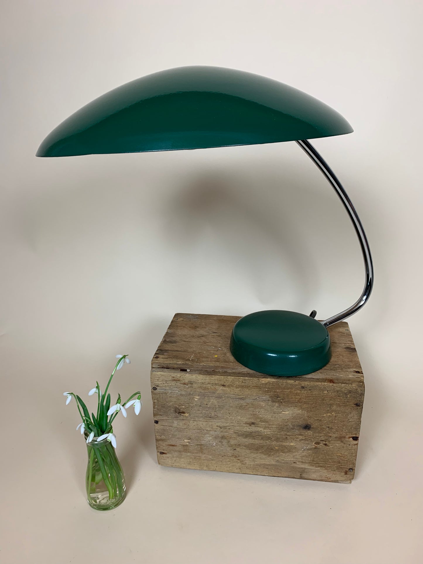 Vintage Cossack UFO Bordslampa från 1950-talet.