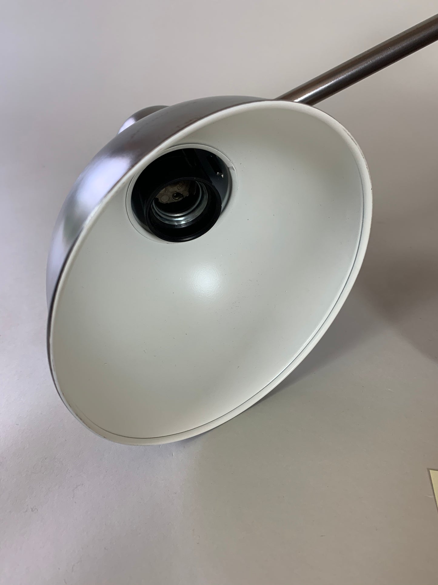 Kaiser Idell vägglampa