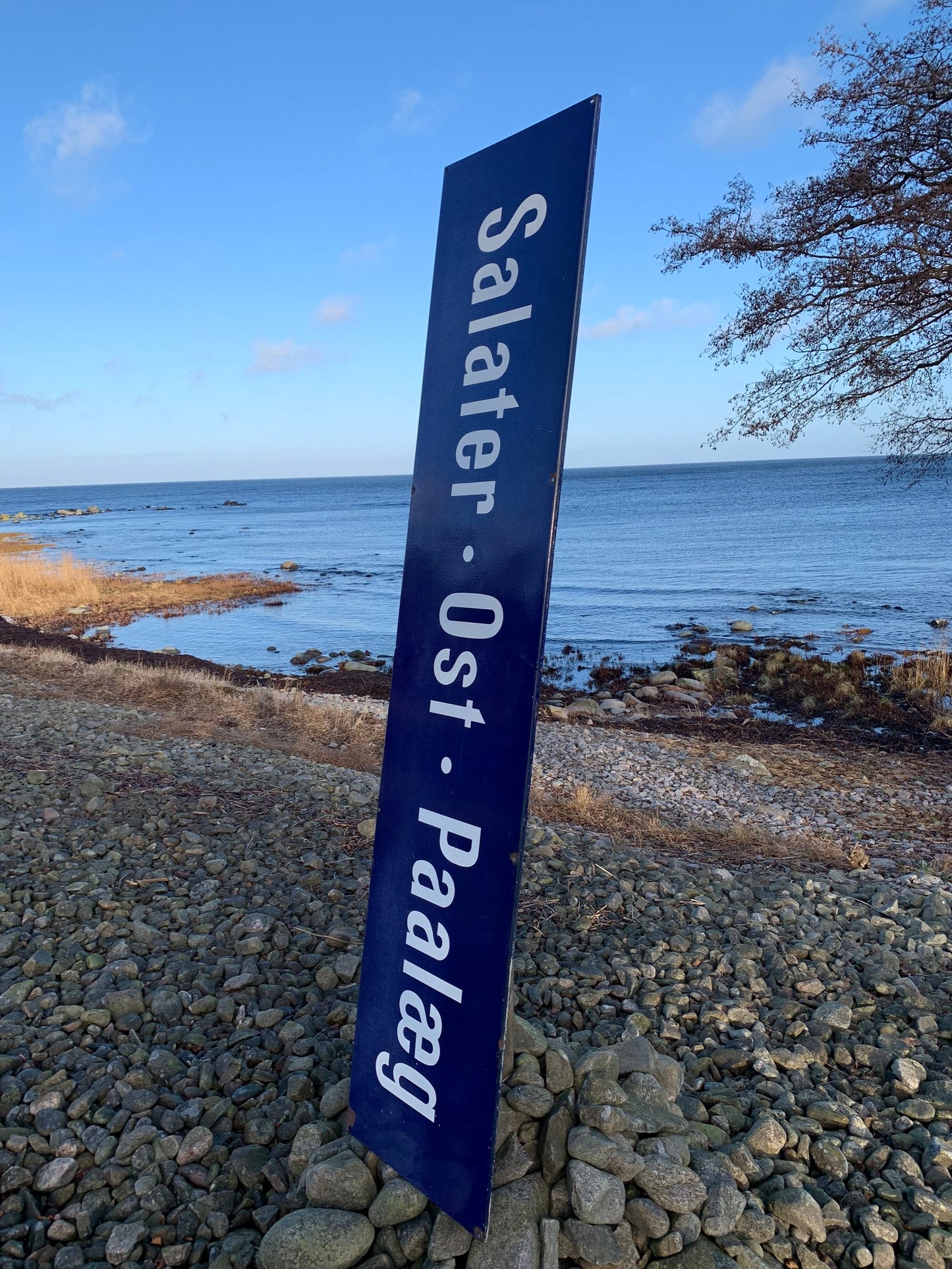 Sallader - Ost - Pålägg emaljskylt