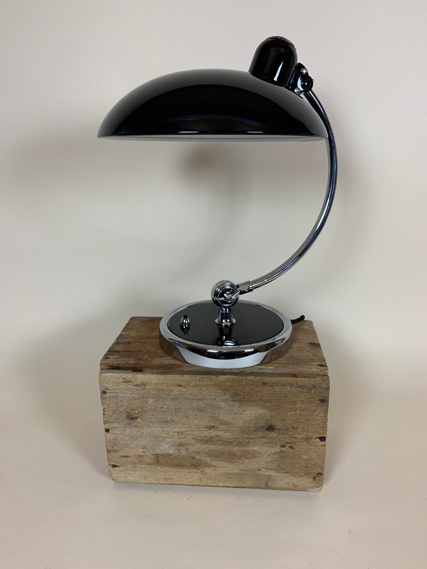 Kaiser Idell bordslampa