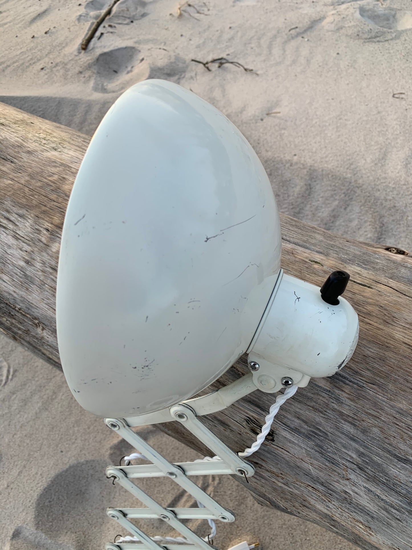 Kaiser Idell 6718 saxlampa - Vit