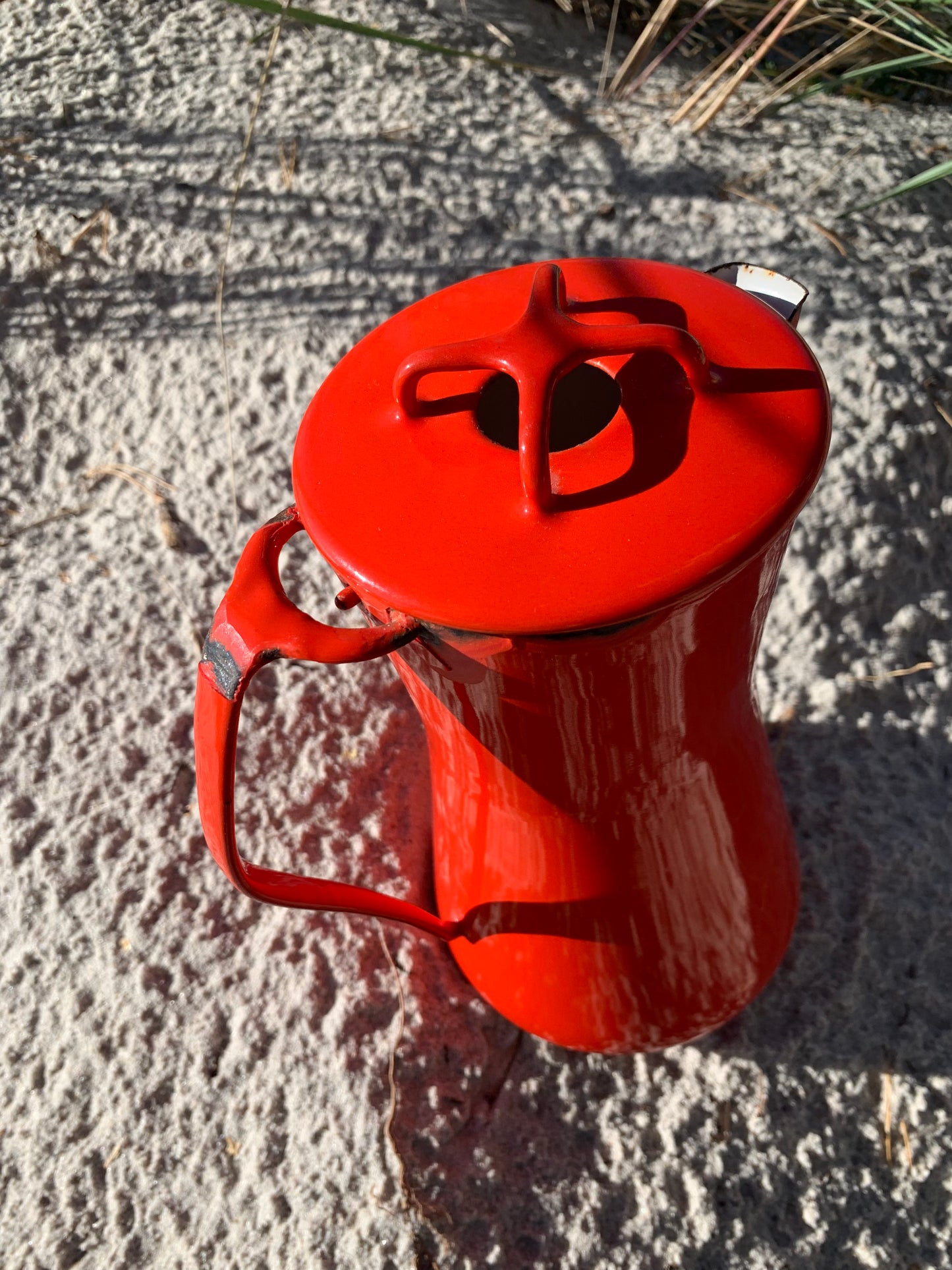 Quistgaard Emaljkanna med lock