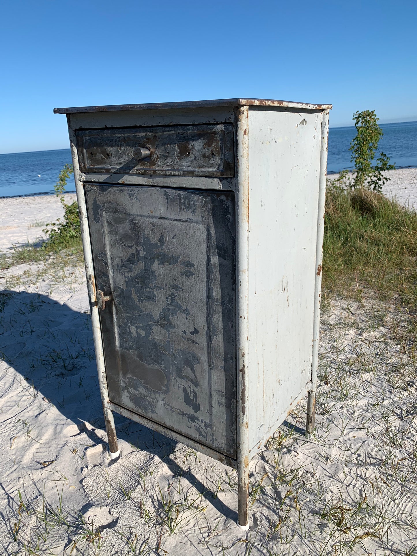 Industriklinikskåp/bord med låda