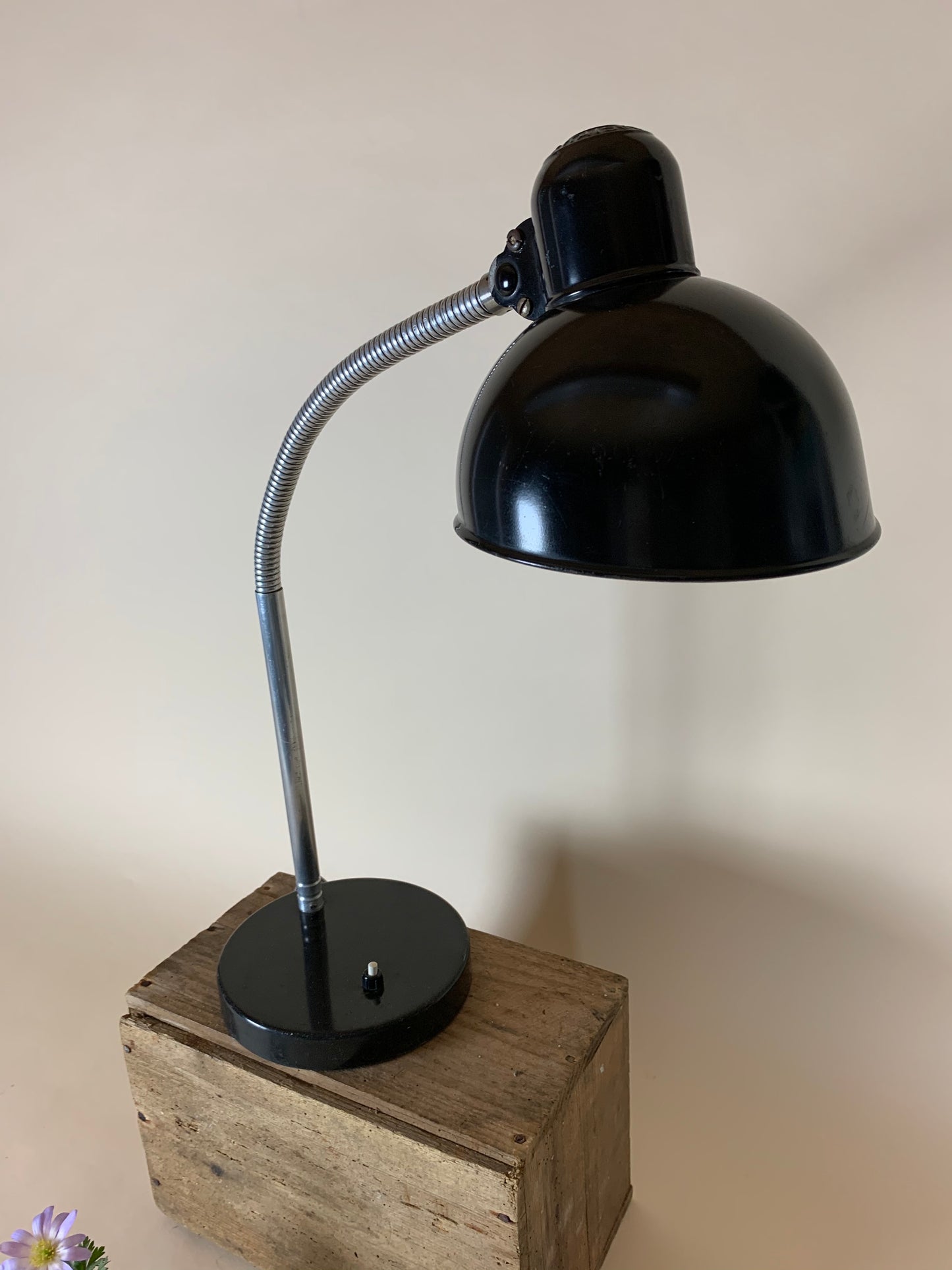 Kaiser Idell 6561 bordslampa
