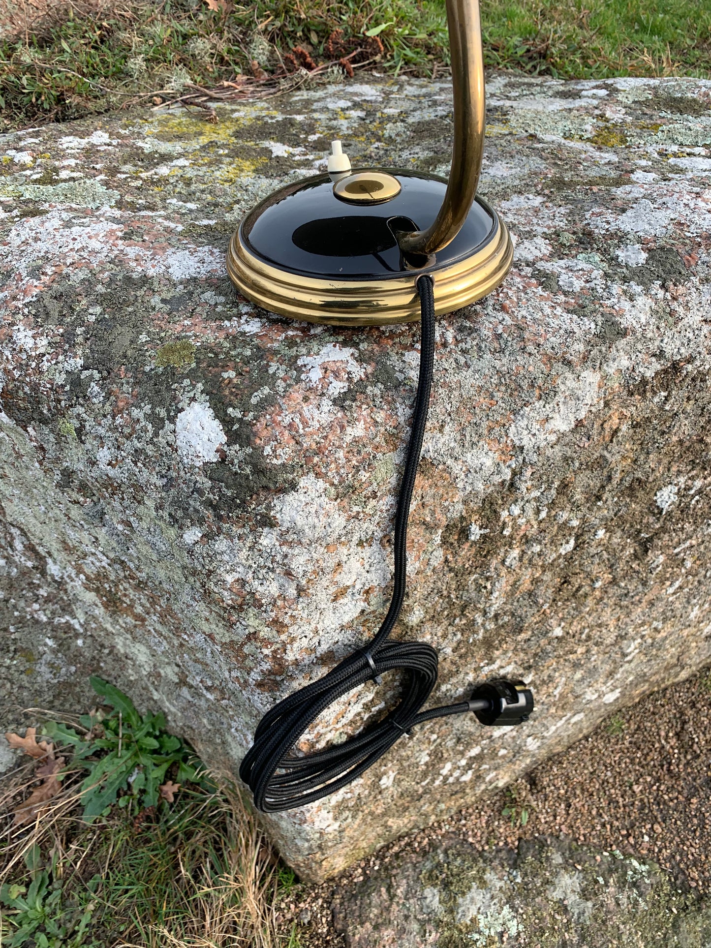 Helo - Svart och mässing