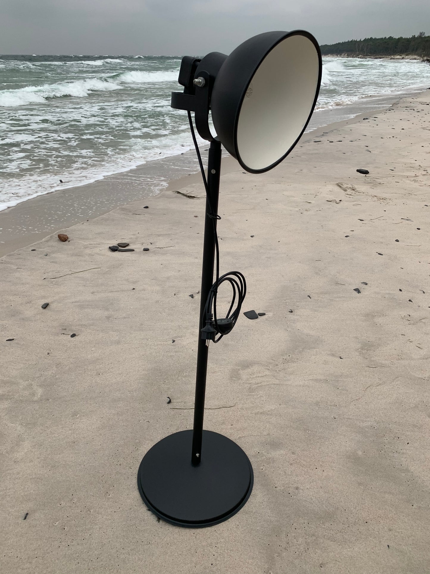 Industriell golvlampa