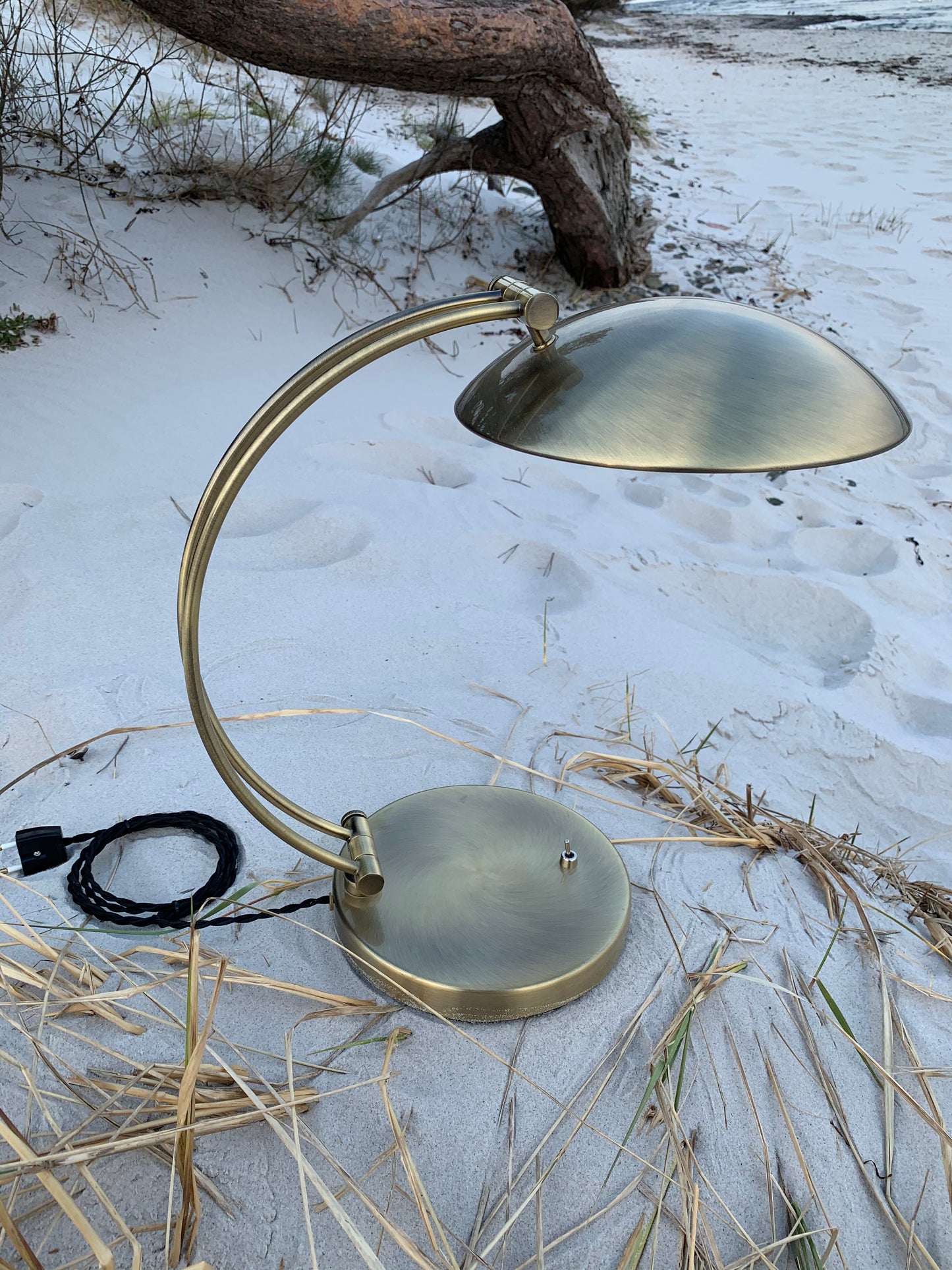 Honsel lampa - Priset är pr PCS.