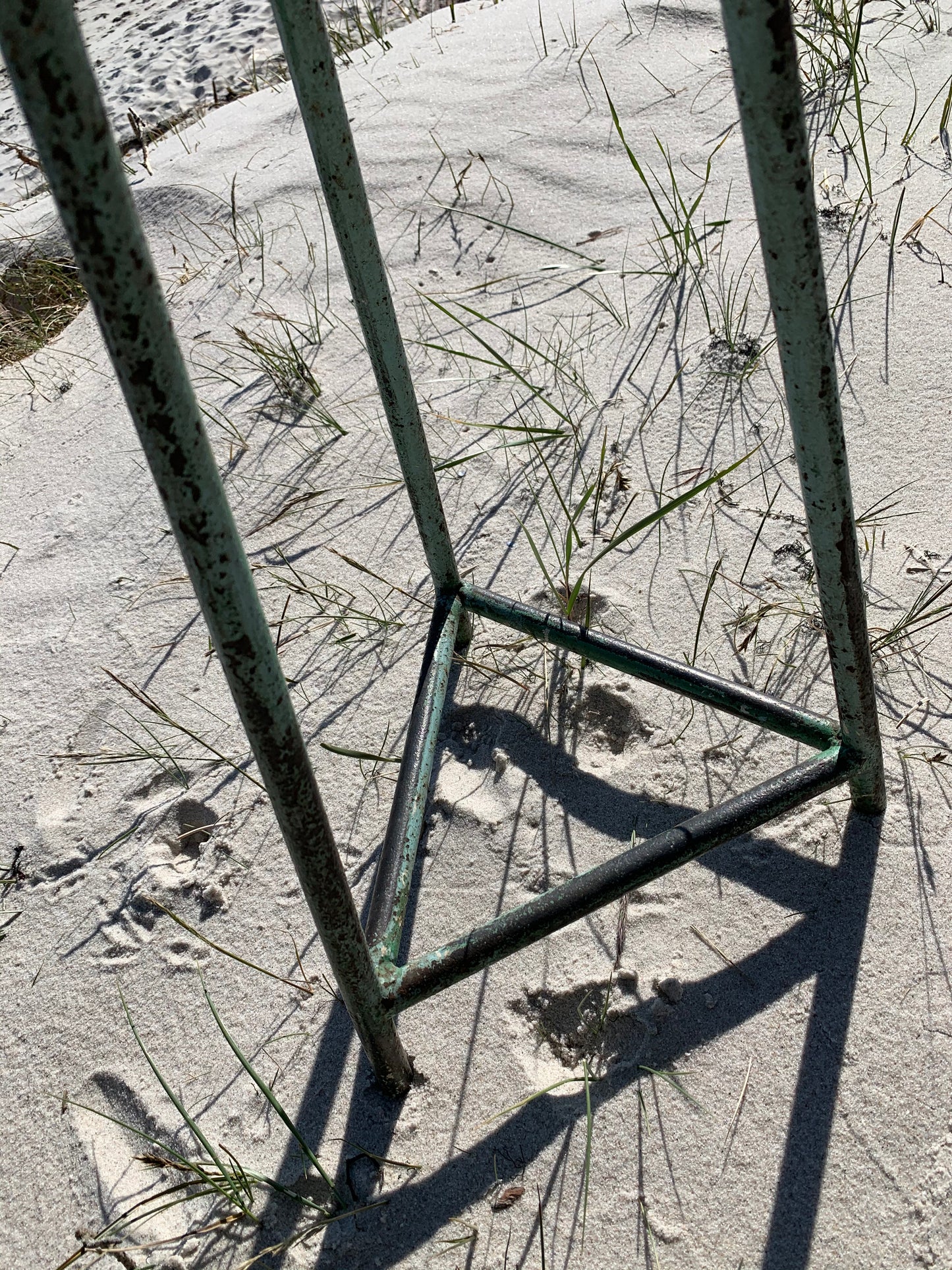 Rå pall med gröna ben