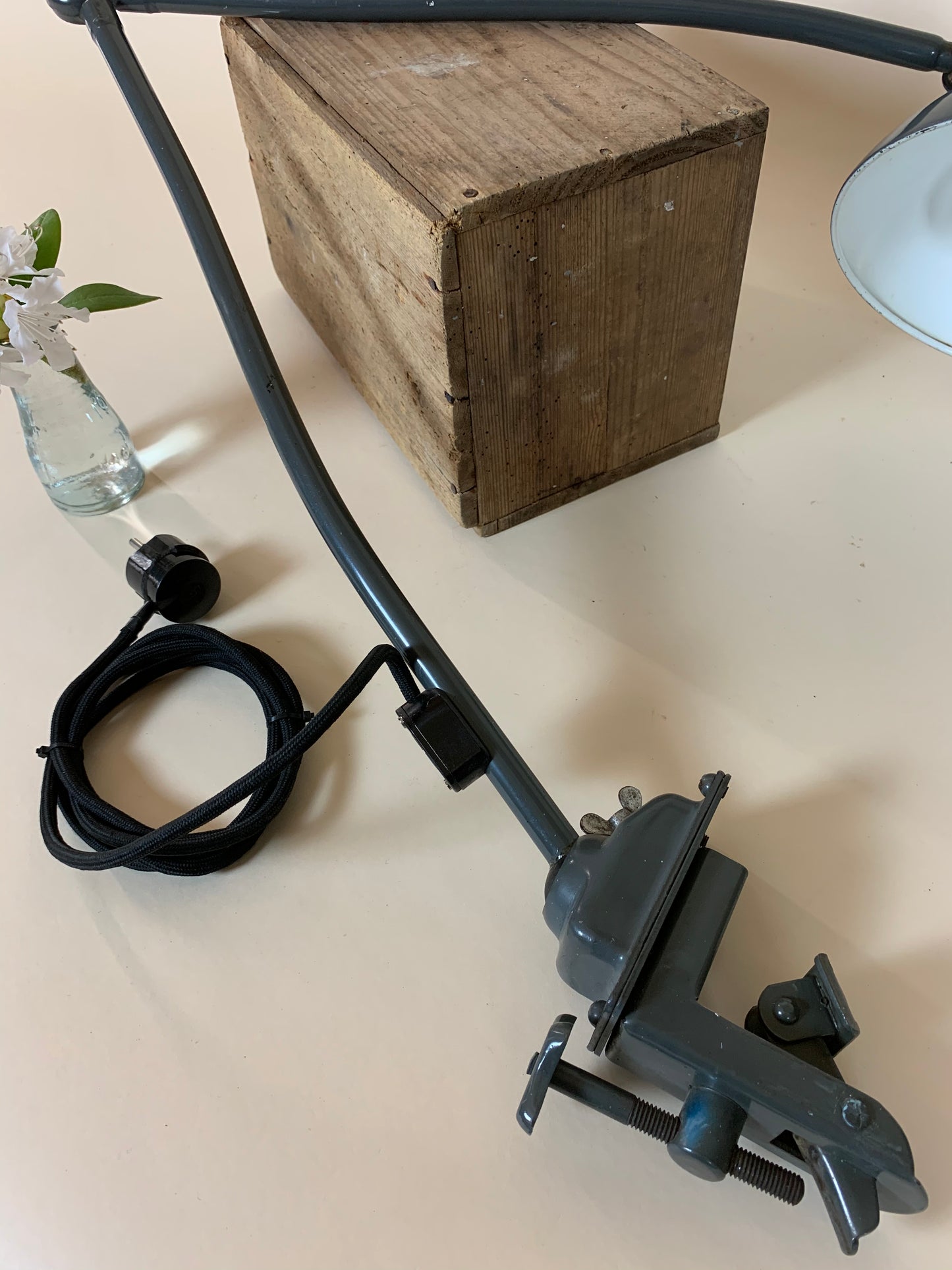 Kaiser Idell 6726 arkitektlampa