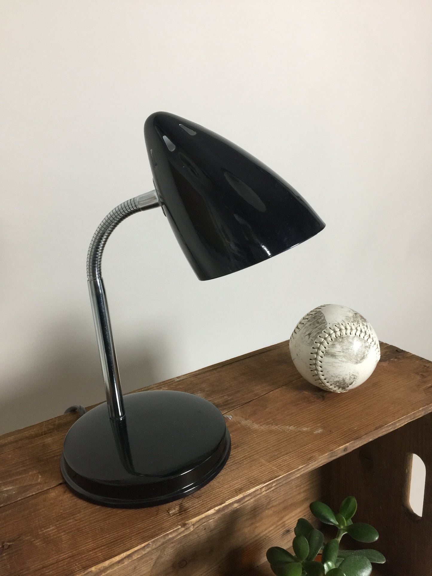 Bordslampa med flexarm