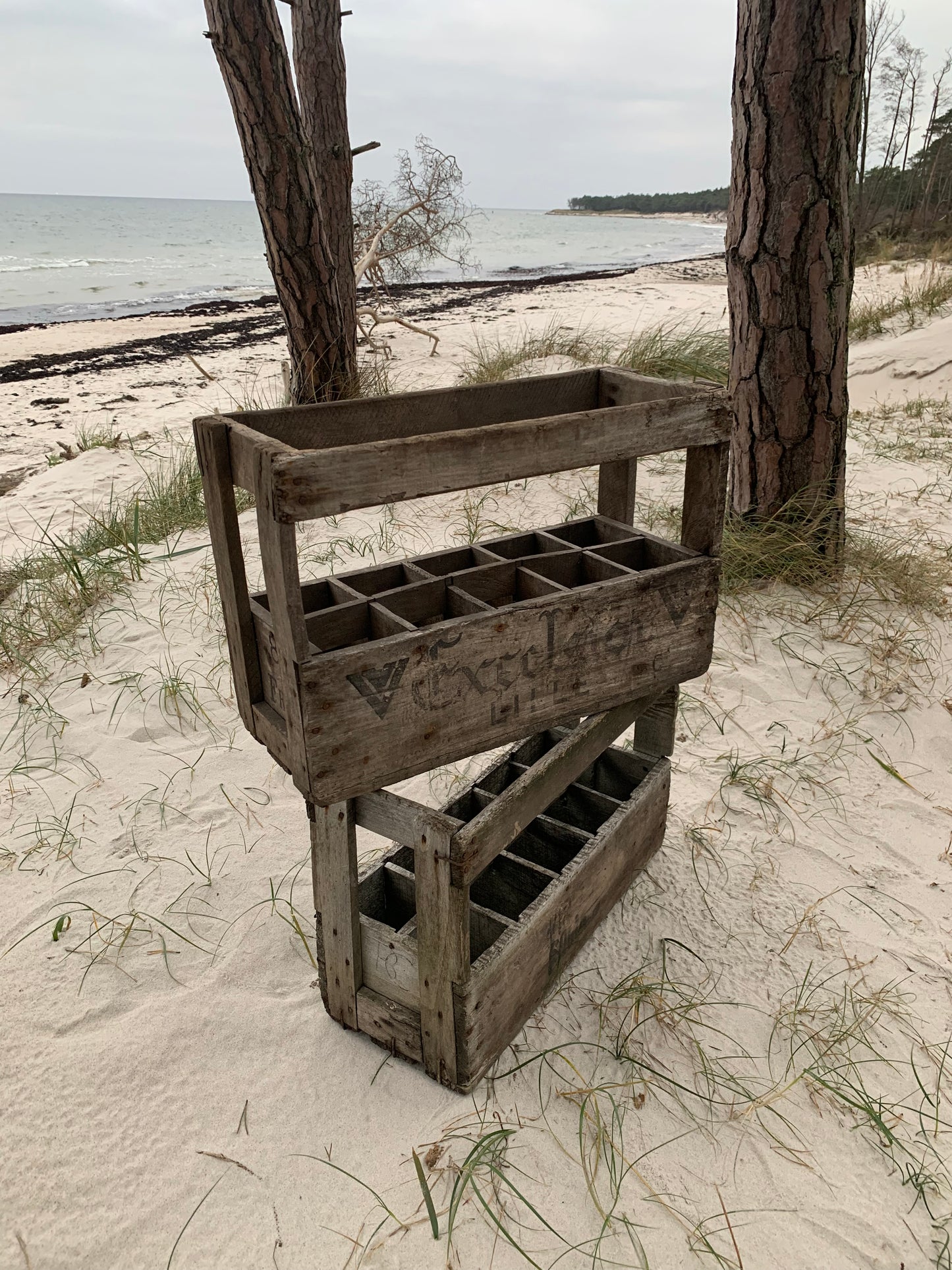 Gammalt flaskfodral med patina