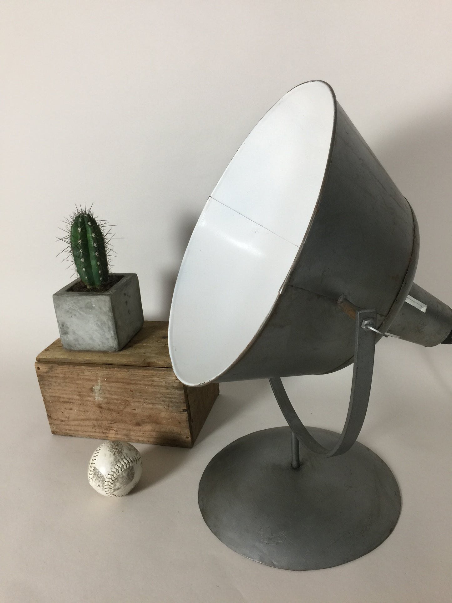 Rå och industriell New Yorker lampa