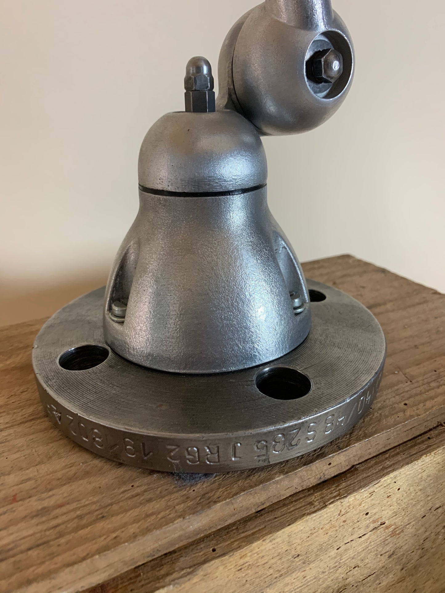 Jieldé lampa med arm och fin fot