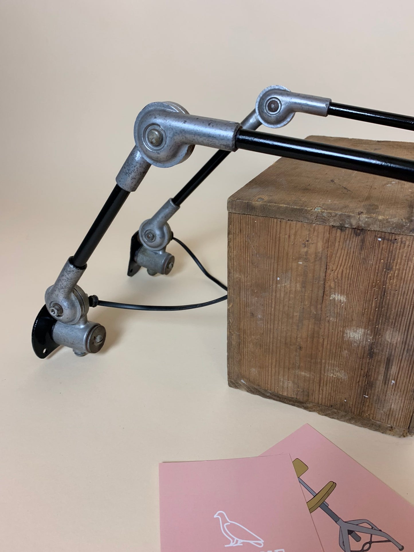 Svart lampa - säljs styckvis (priset är per styck)