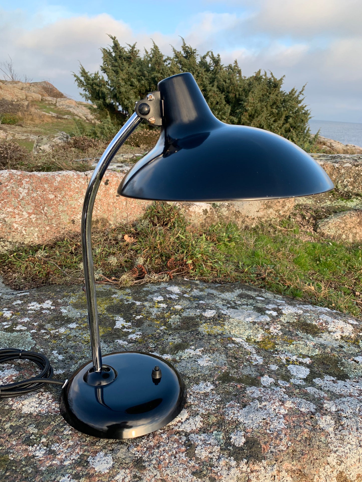 Kaiser Idell 6786 - Svart