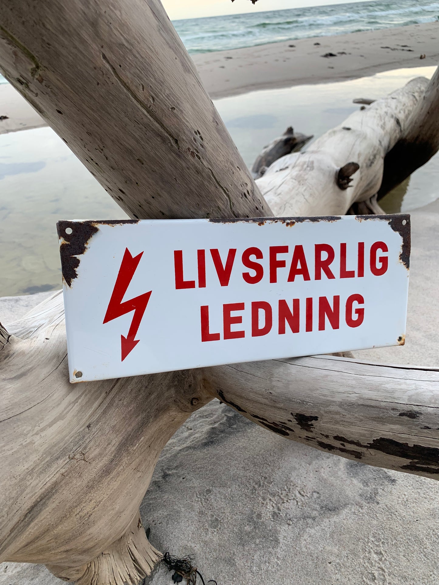 Emaljskylt