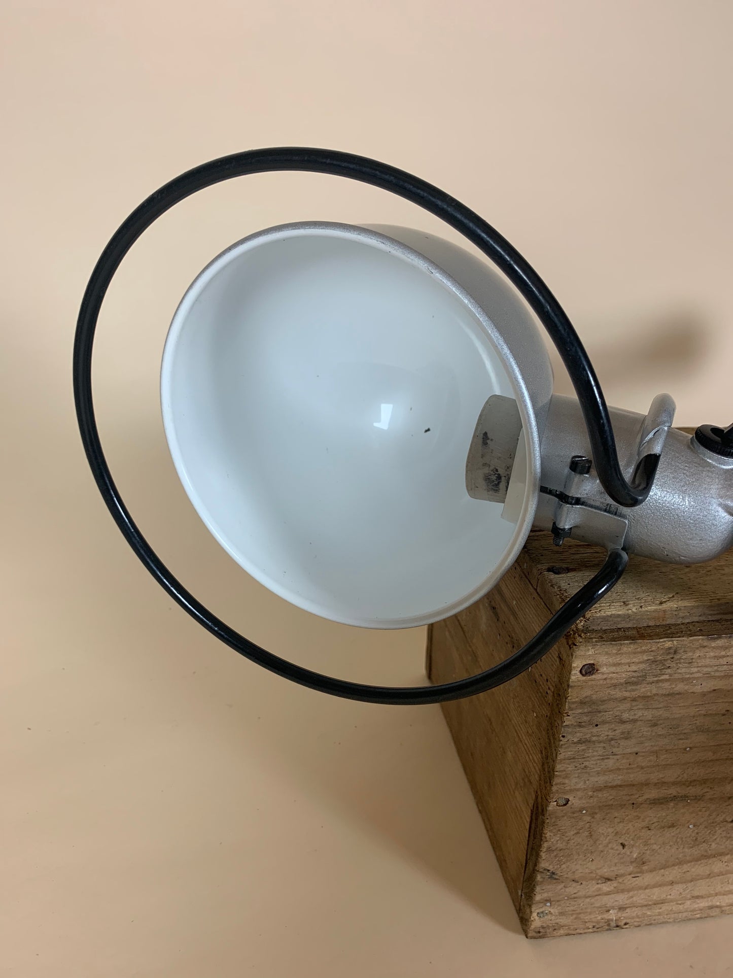 Jieldé vägglampa med två armar - Grå