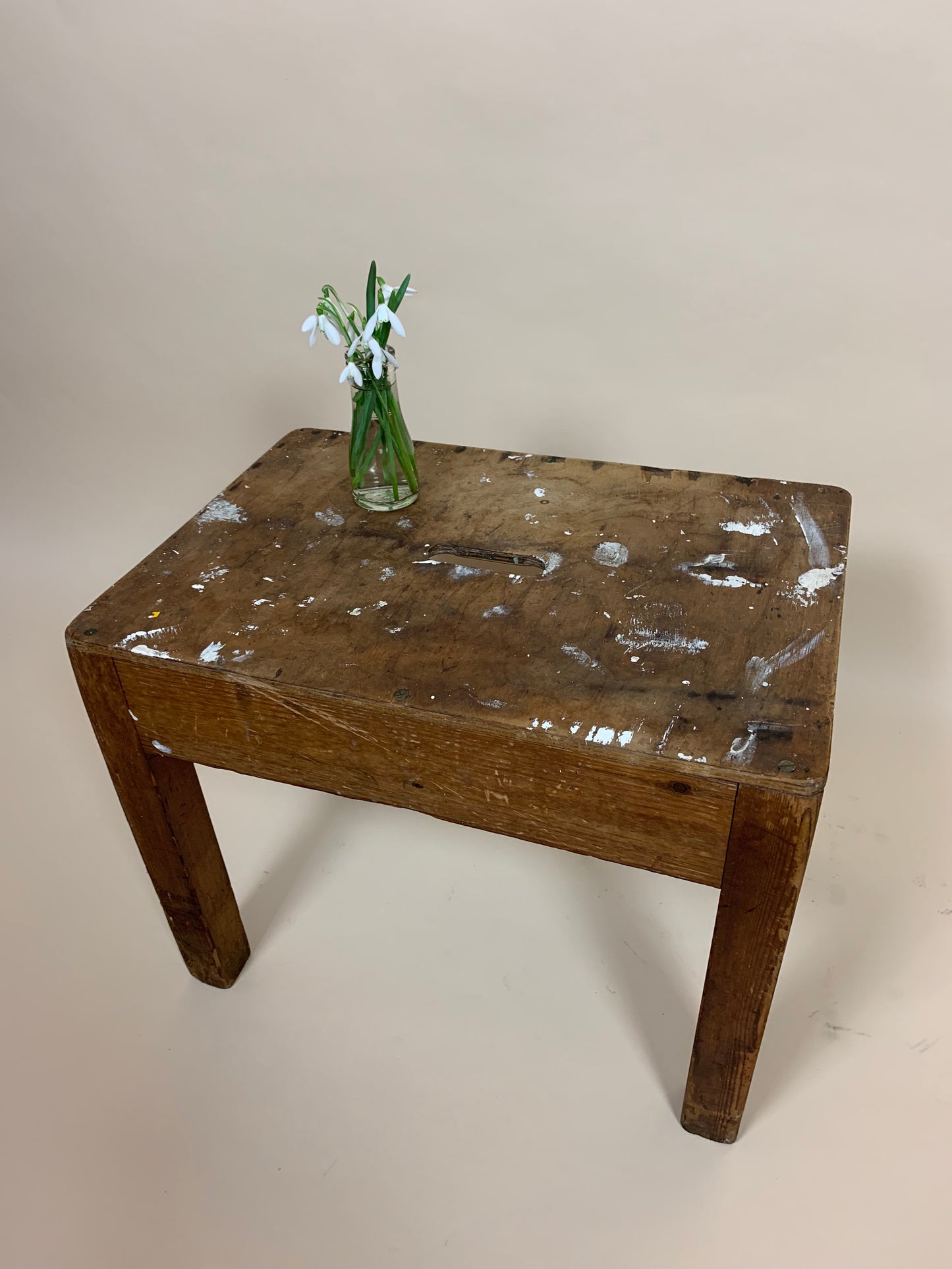 Träpallen med mycket patina