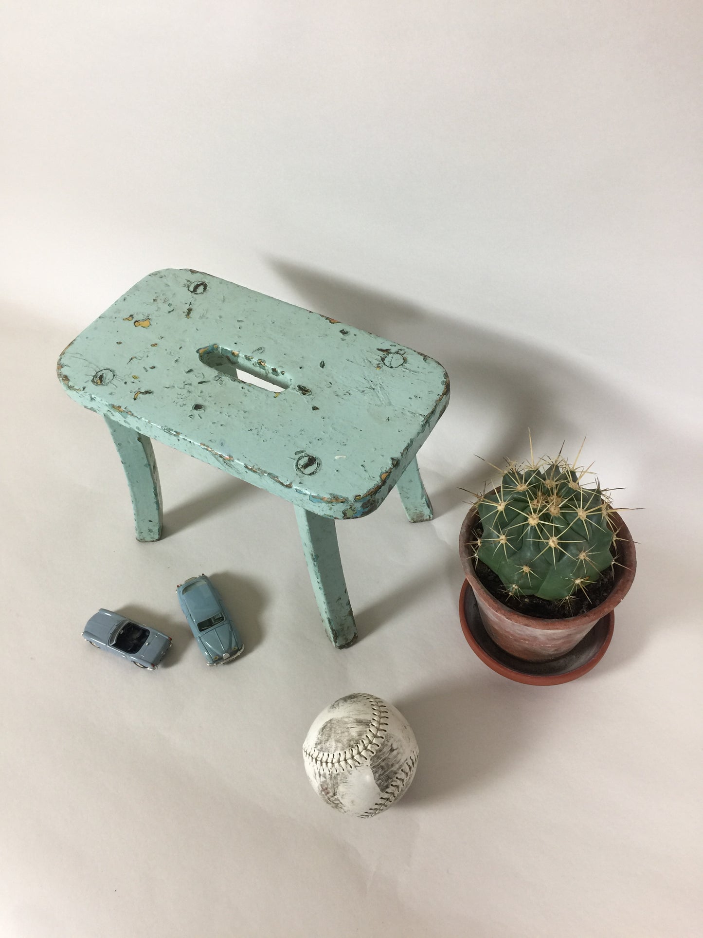 Liten pall med vacker patina