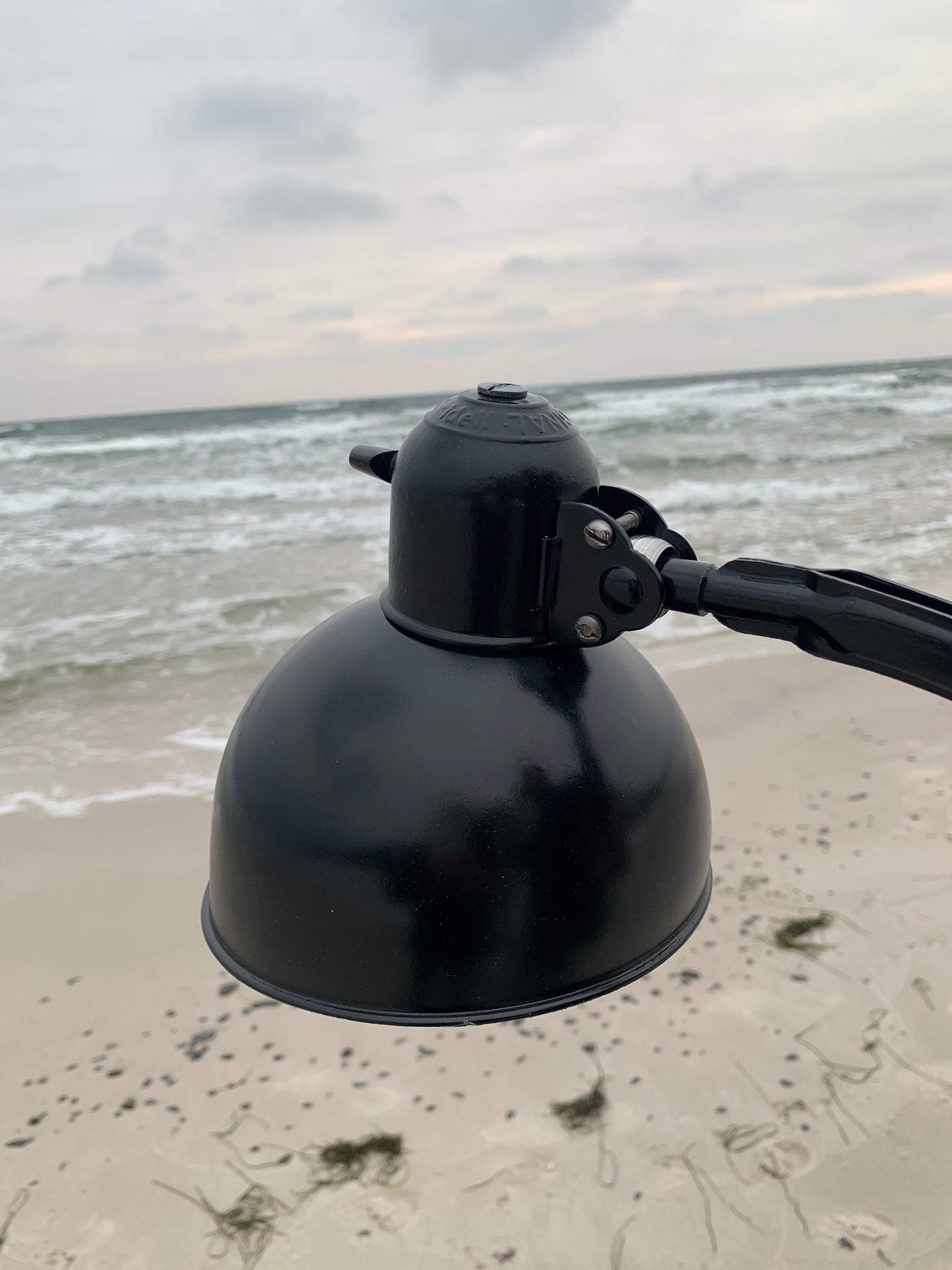 Kaiser Idell 6716 vägglampa - Svart