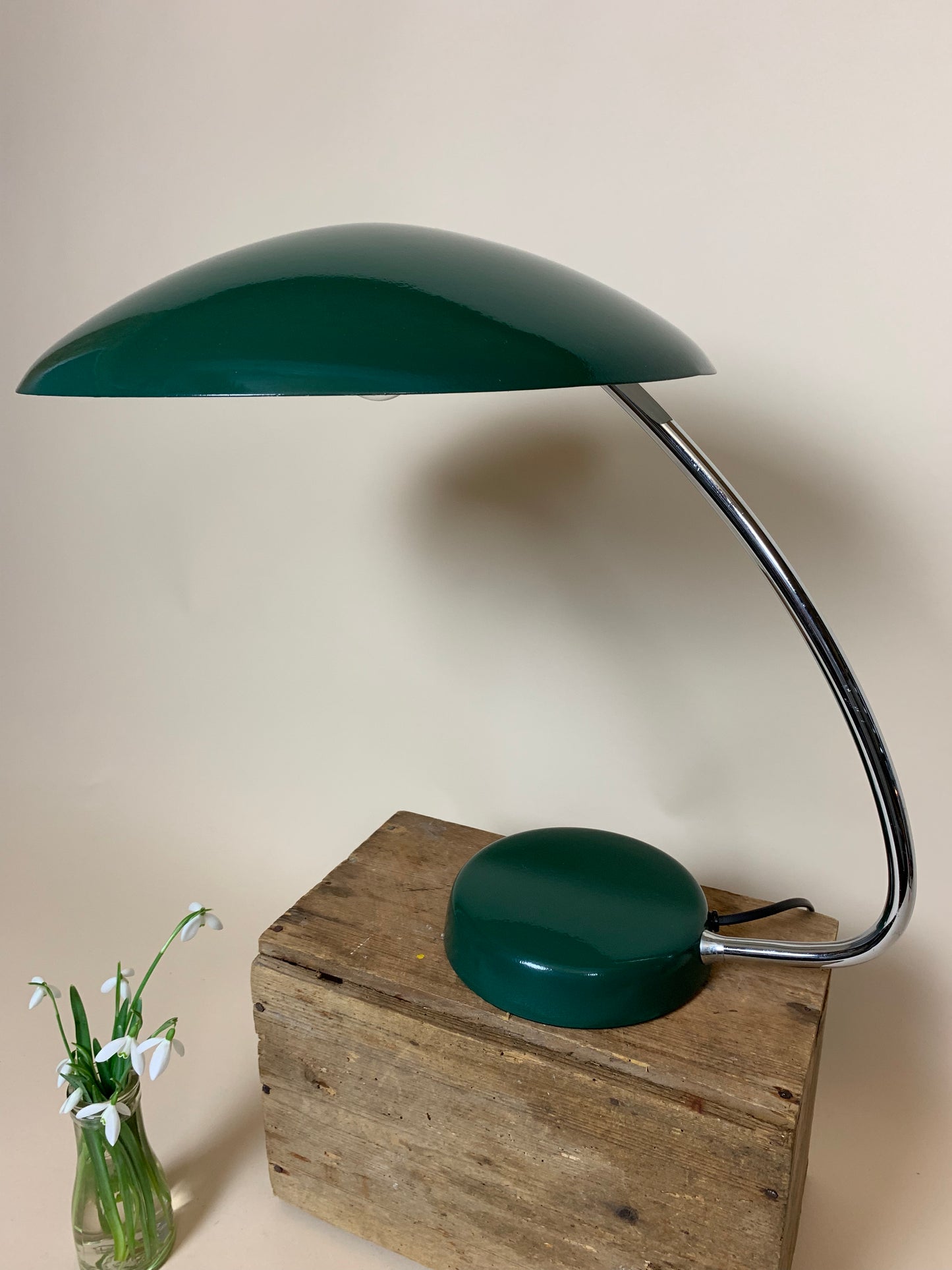 Vintage Cossack UFO Bordslampa från 1950-talet.