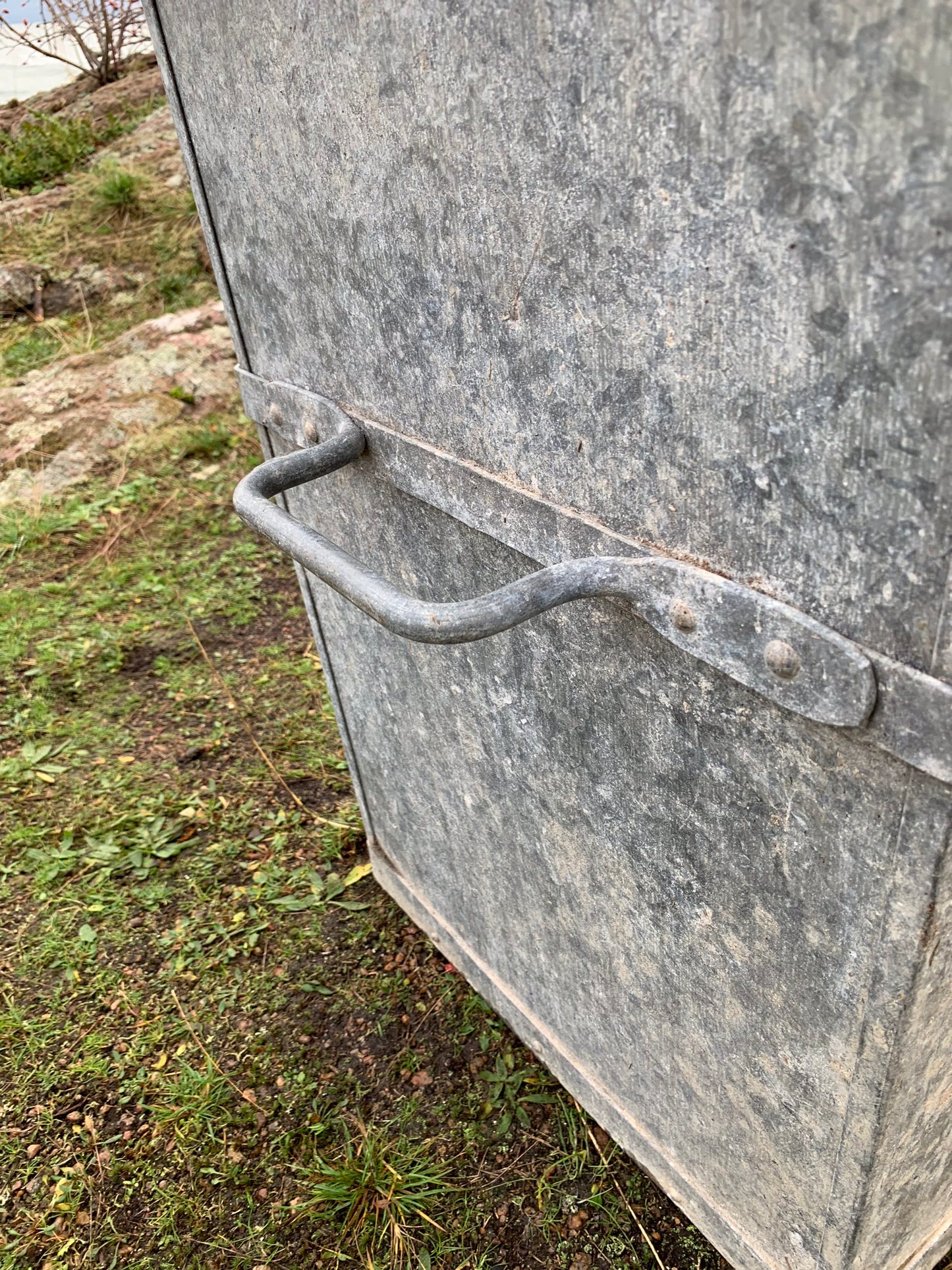 Förvaringslåda med lock