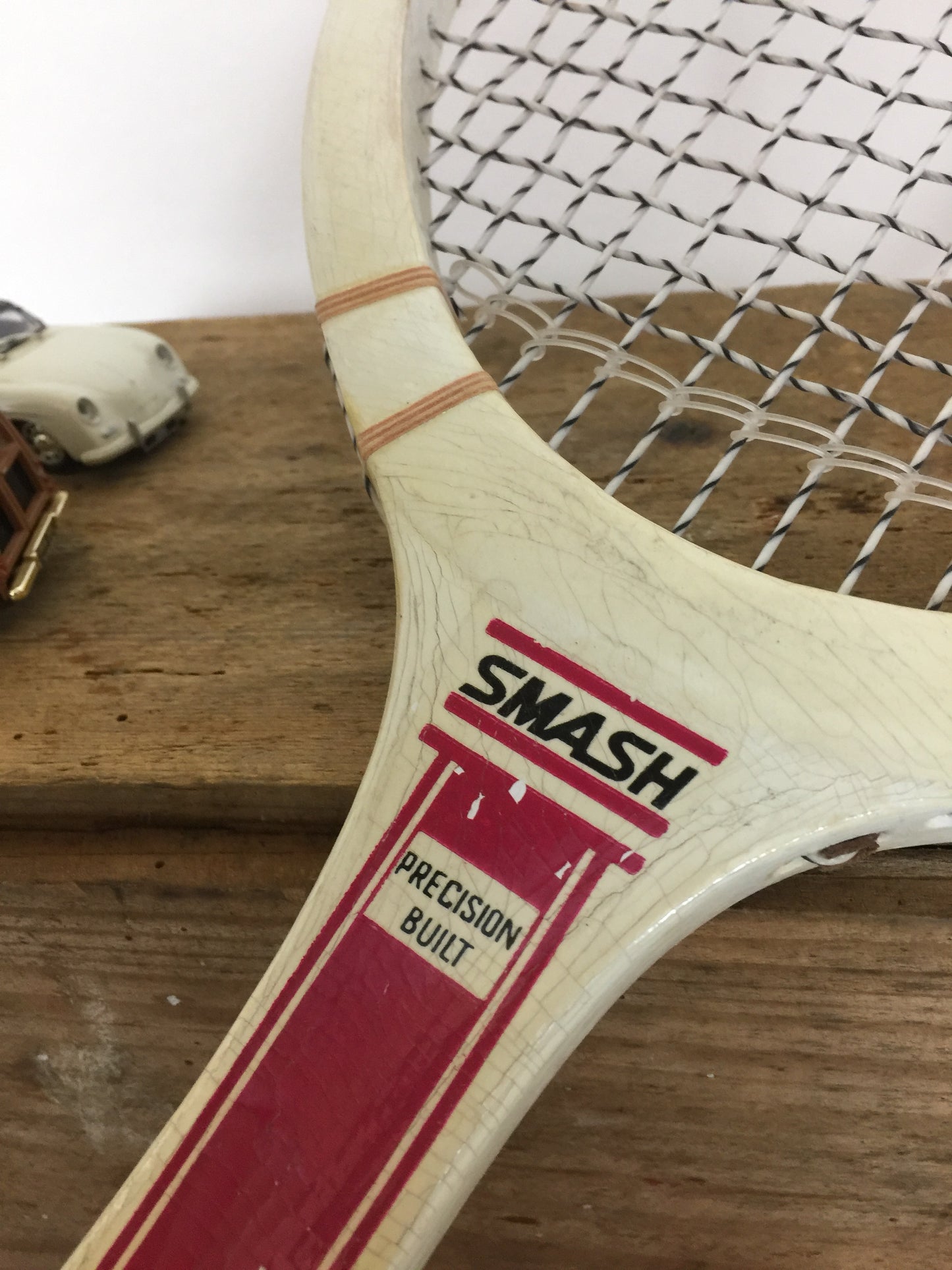 Fin gammal tennisracket