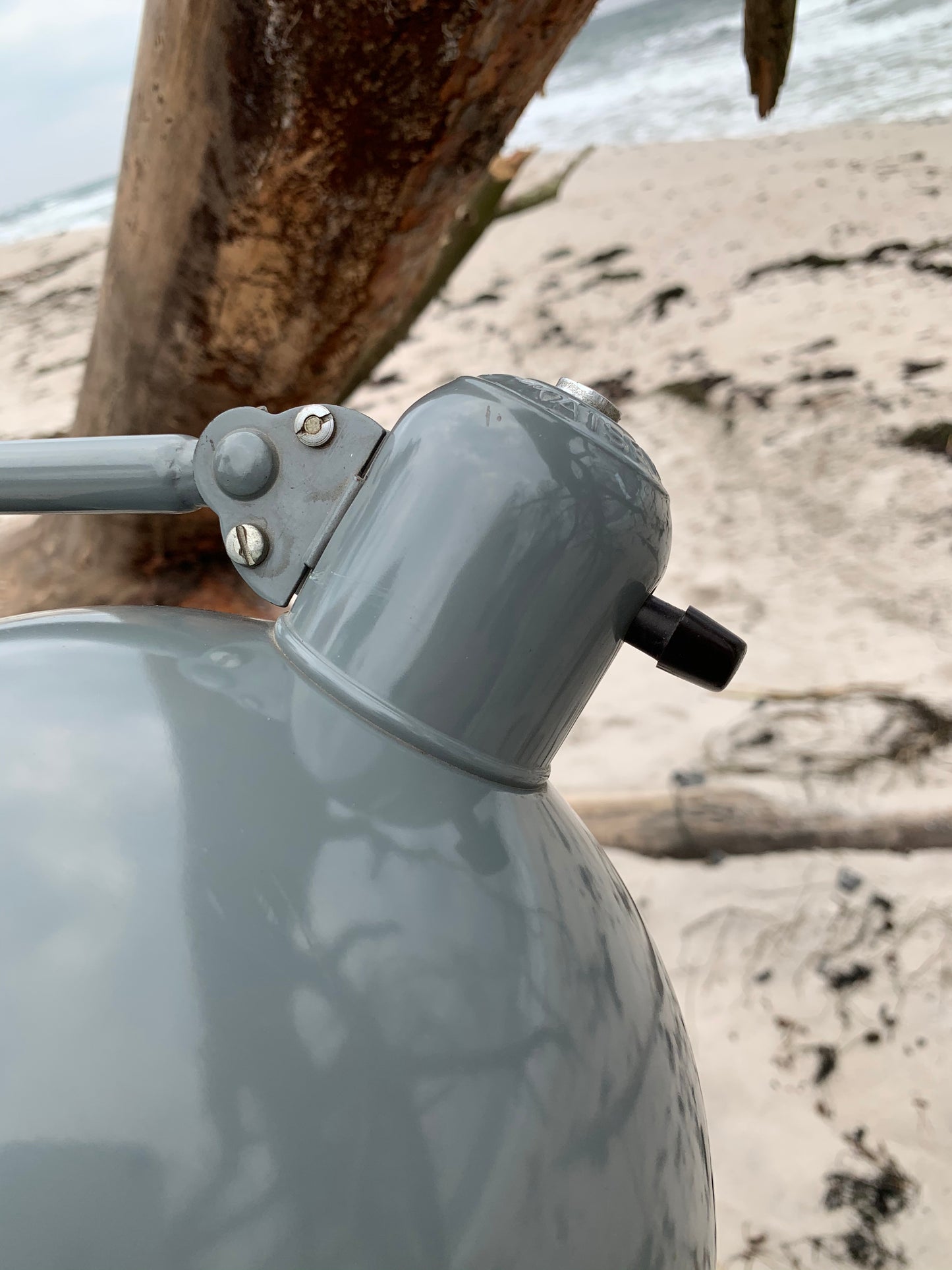 Kaiser Idell 6727 - Arkitektlampa med bordsbeslag