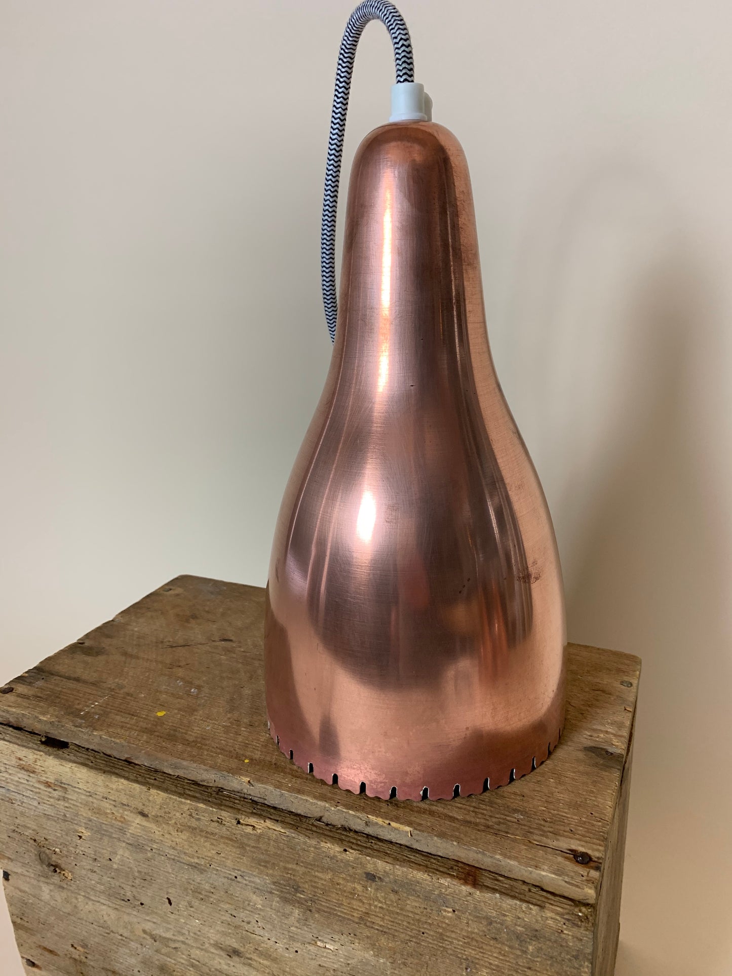Kopparhänge från Bent Karlby - Priset är pr PCS.