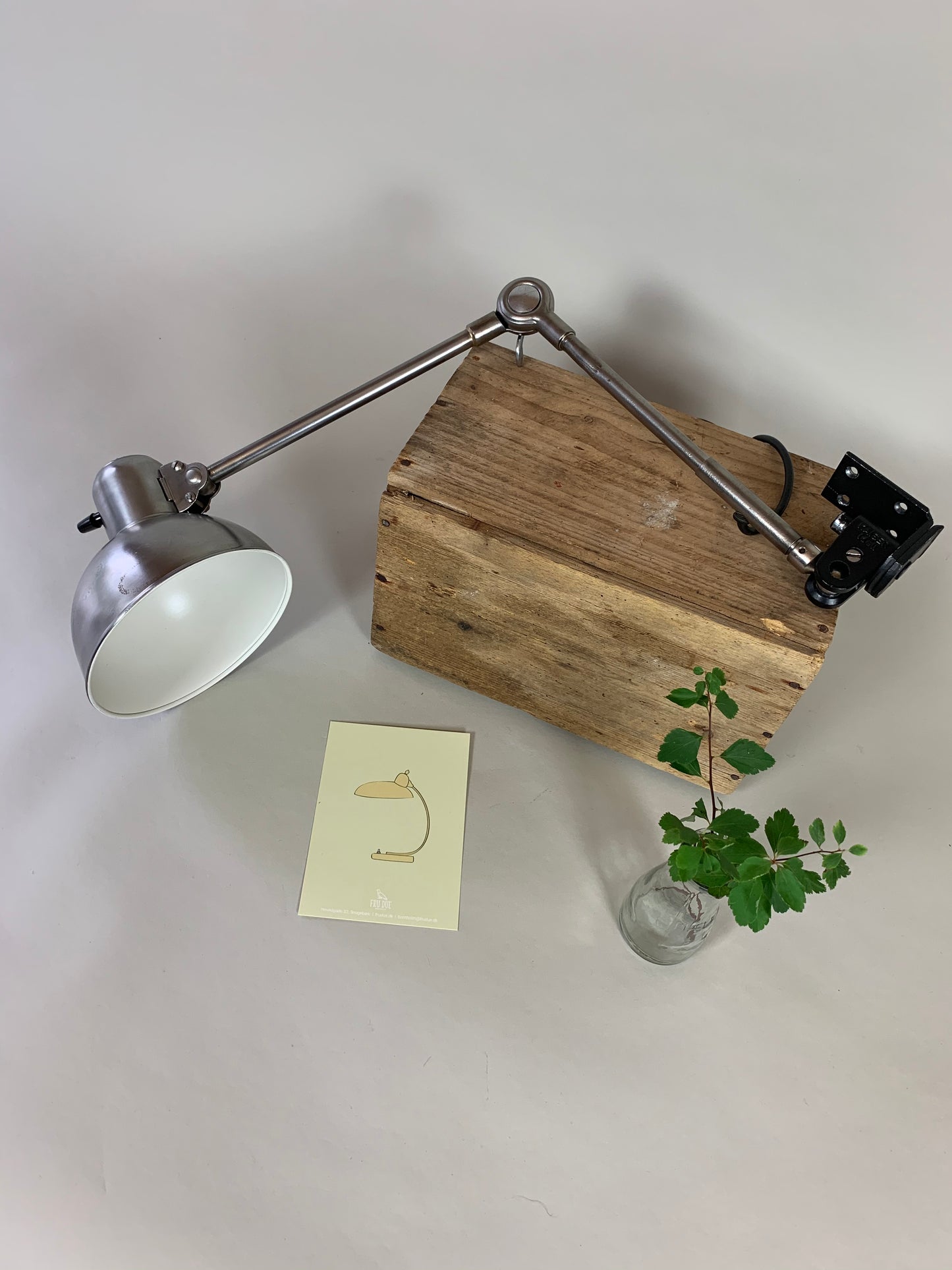 Kaiser Idell vägglampa