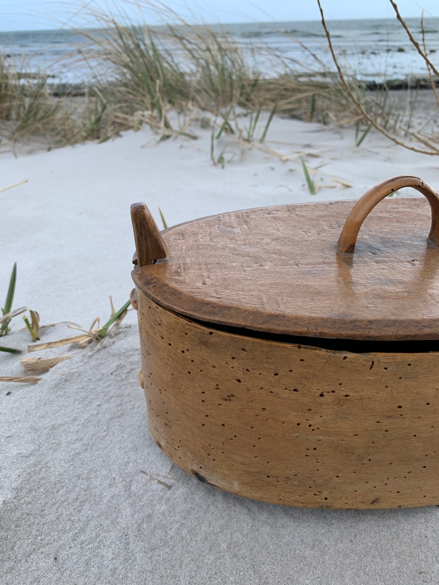 Trälåda med lock