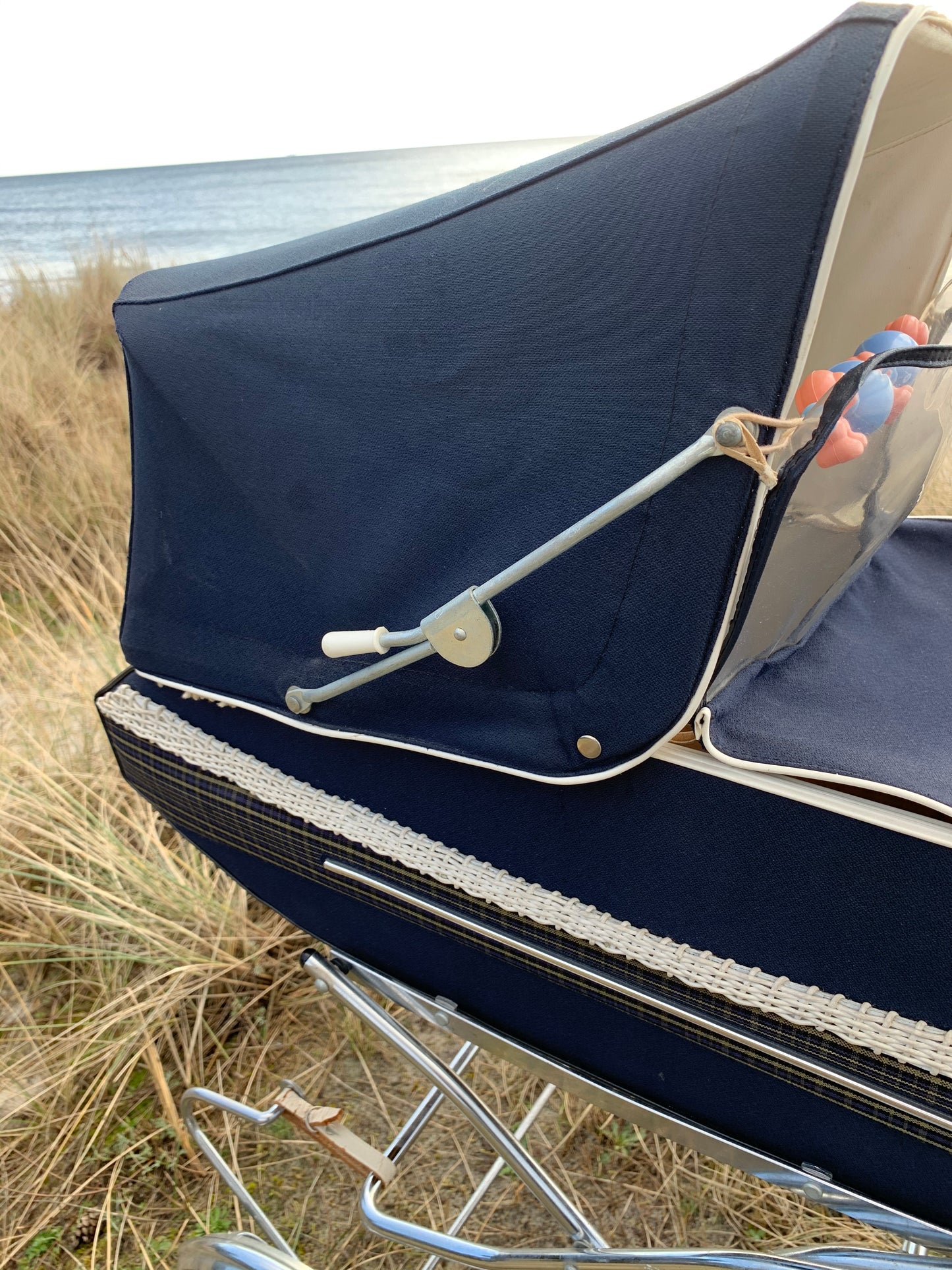 Dockvagn med shoppingnät