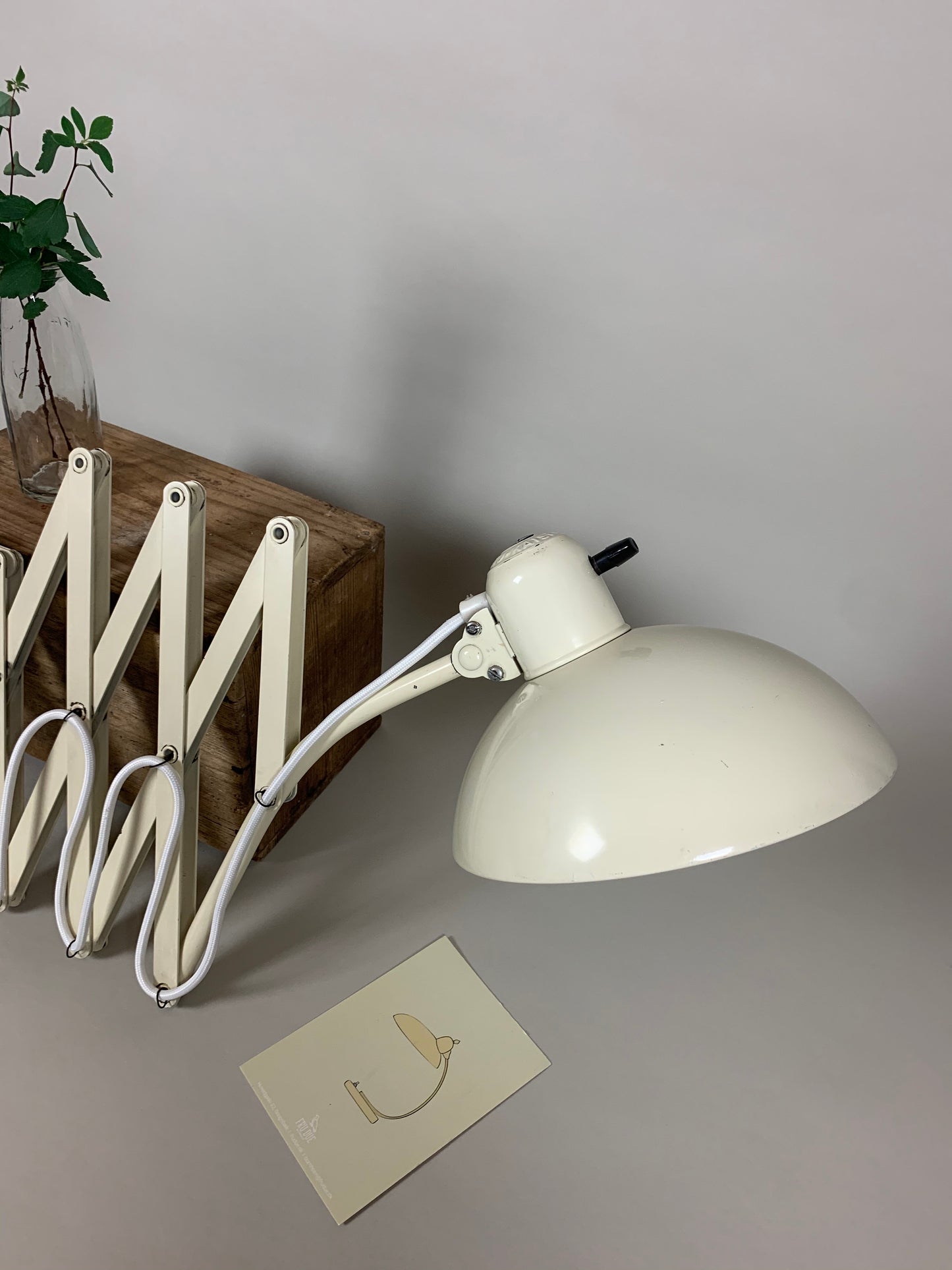 Kaiser Idell 6614 saxlampa - Den stora versionen