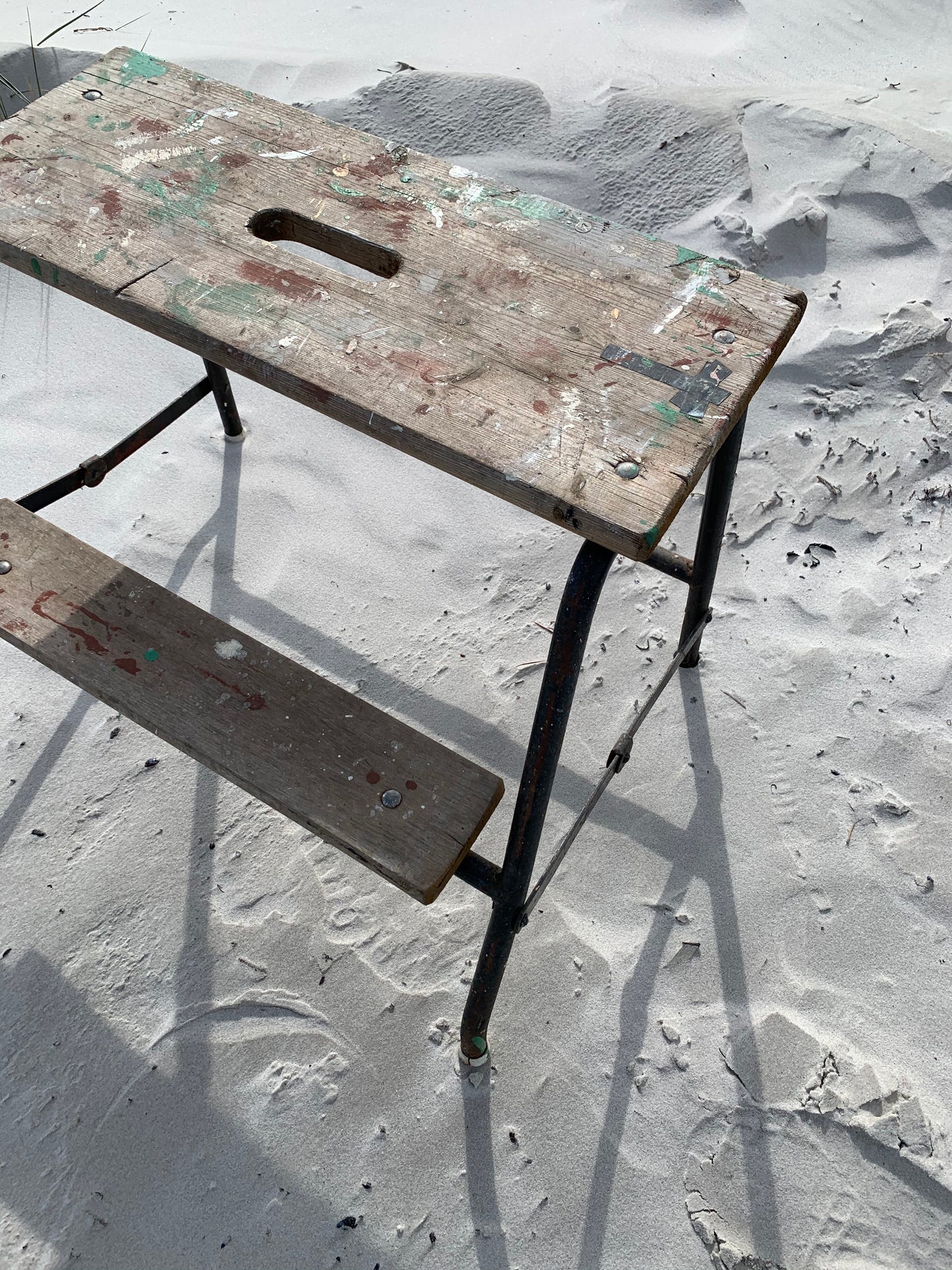 Grov trappstege med fin patina