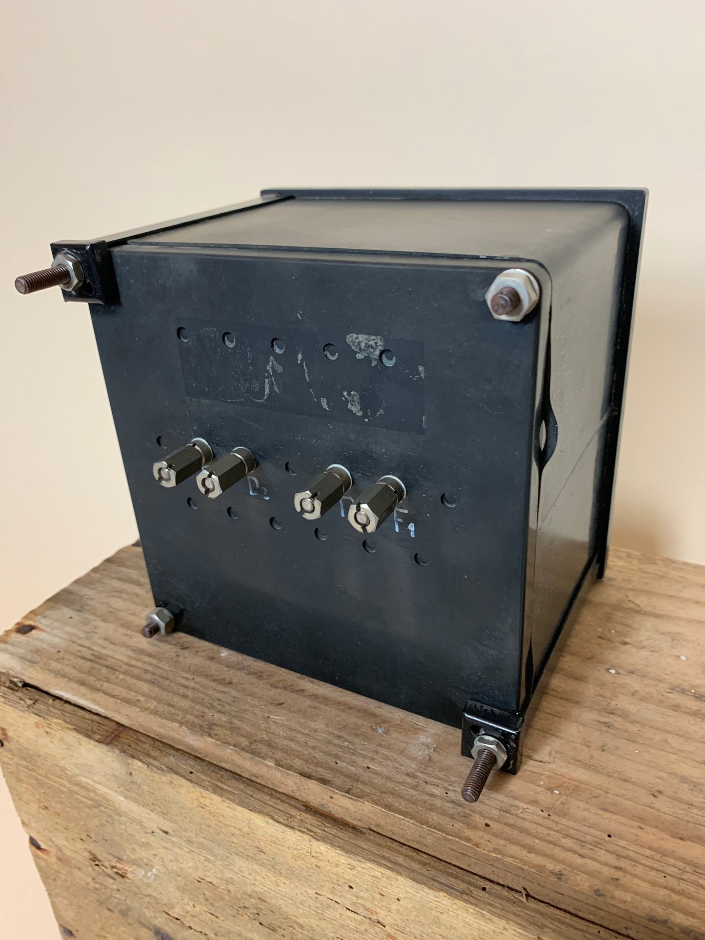 Rå och industriellt mätinstrument