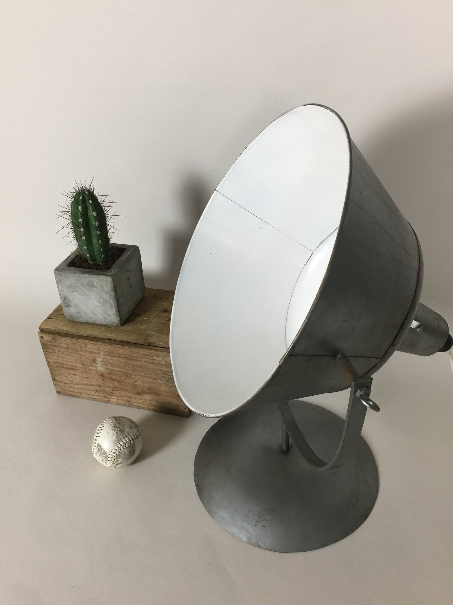 Rå och industriell New Yorker lampa