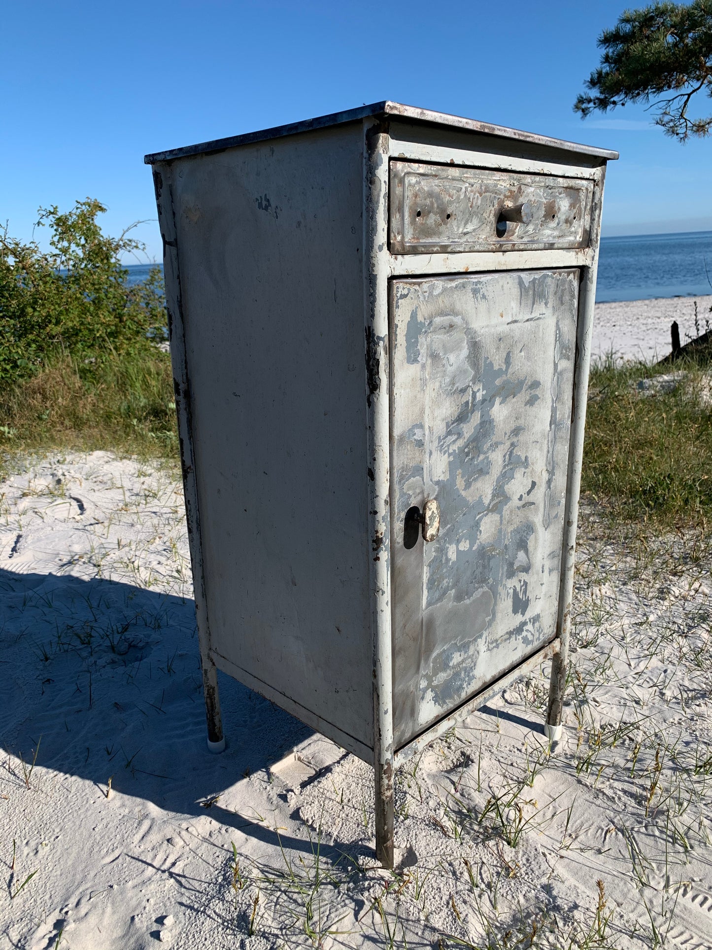Industriklinikskåp/bord med låda
