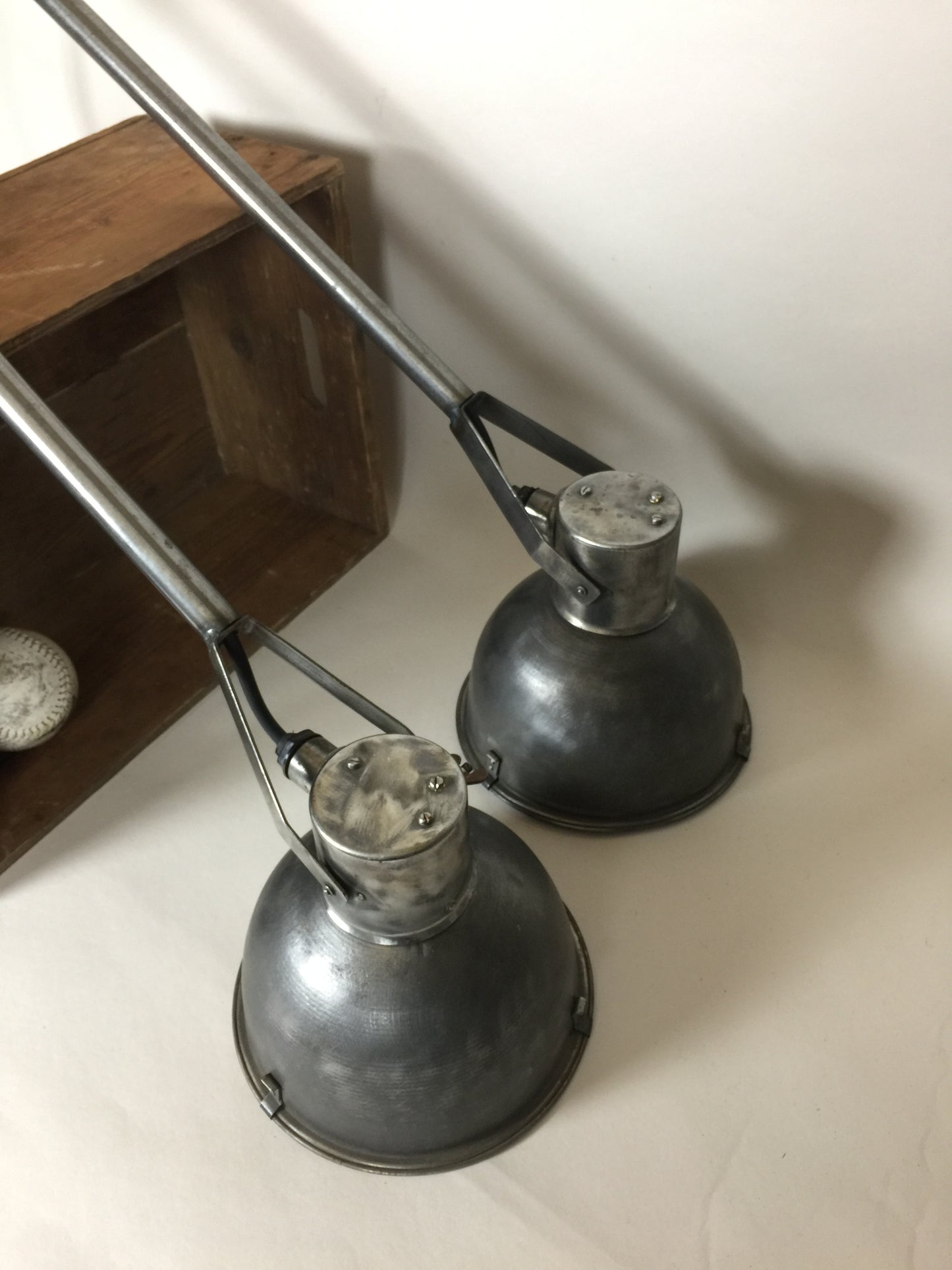 Vacker lampa med fin patina (priset är per styck)